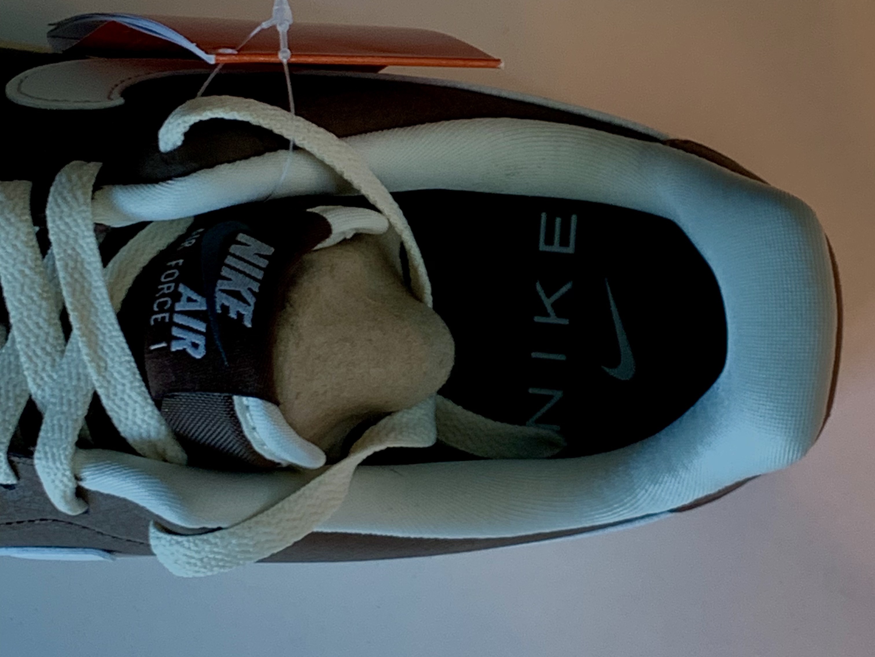 Nike Air Force 1 '07 Cacao Wow Coconut Milk, (W) Nike Air Force 1 '07 WB Flax Wheat 착용 스타일 - 4