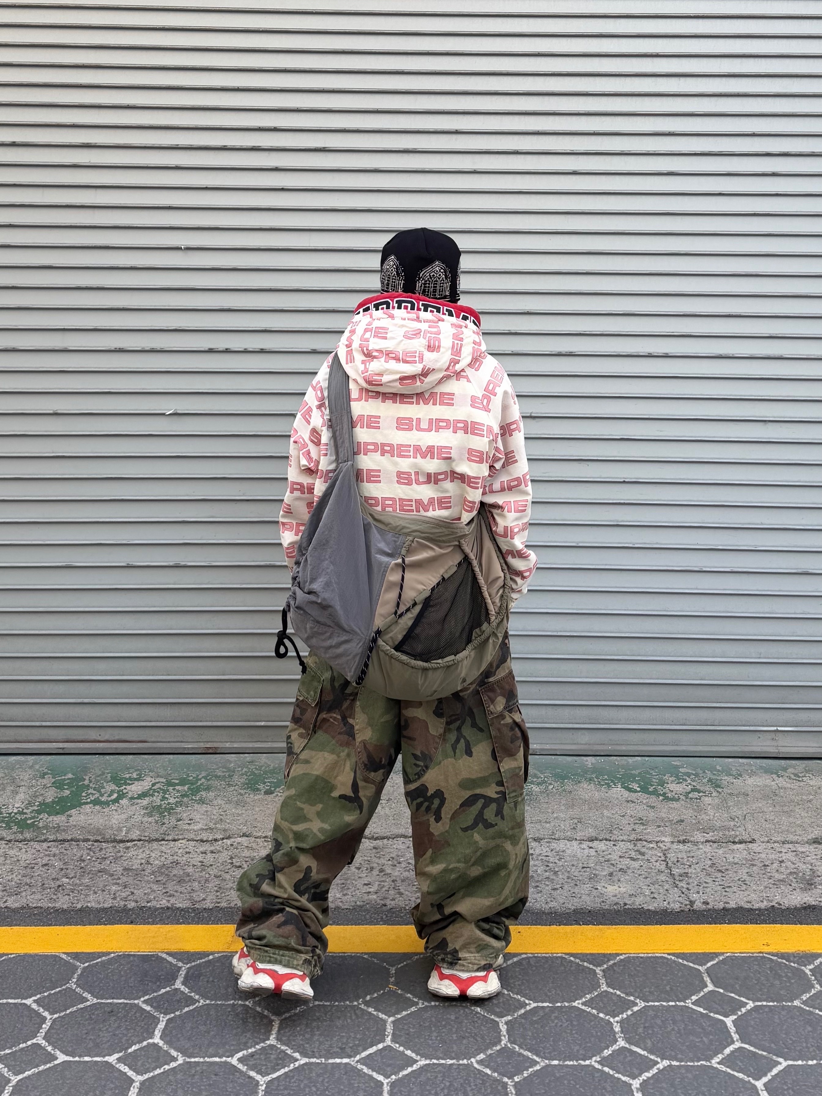 Supreme Team 94 Hooded Sweatshirt Red - 25SS, NOD Stone Washed Cargo Pants Camo 착용 스타일 - 6