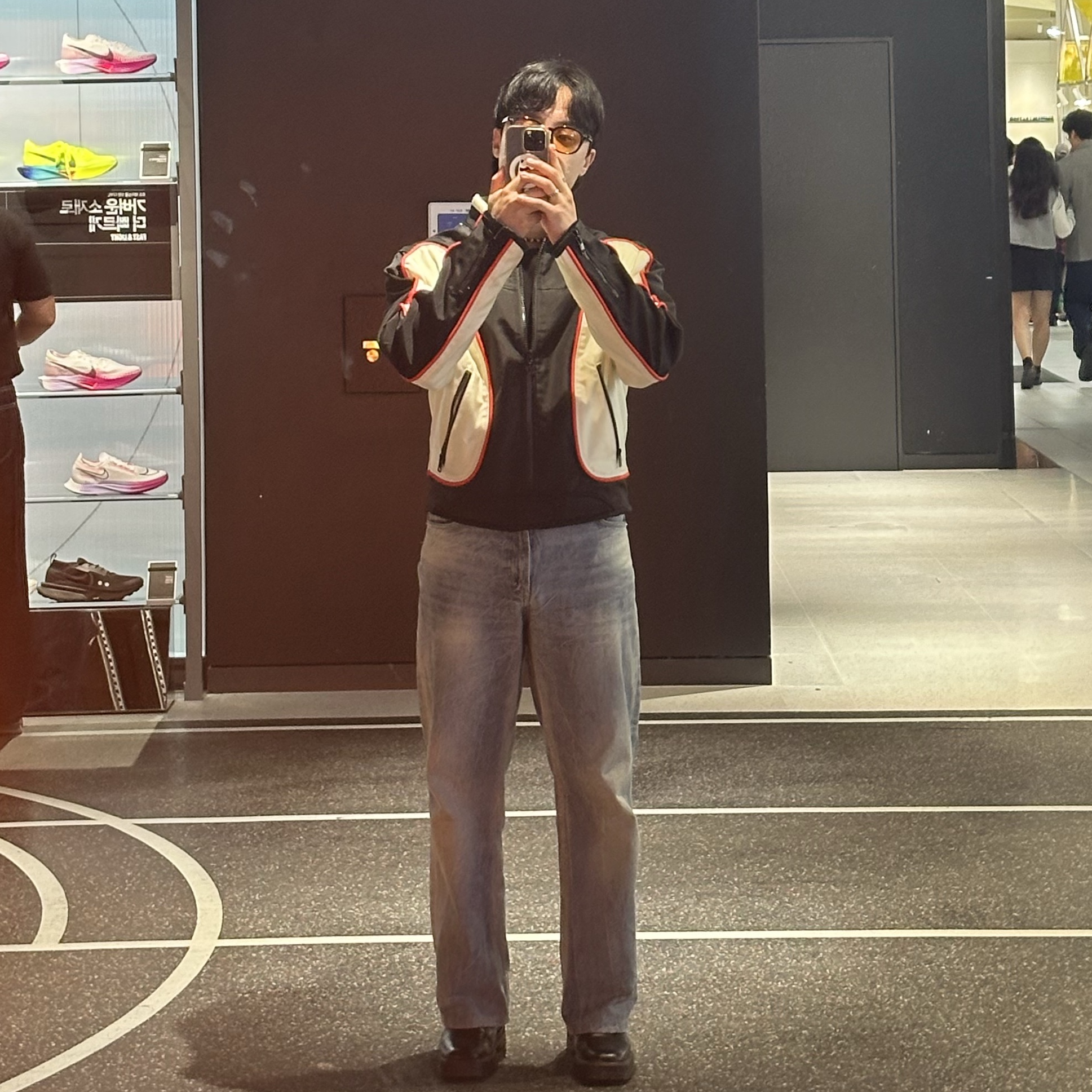 Diesel J-Blink Biker Jacket in Colour-Block Nylon Black White 착용 스타일
