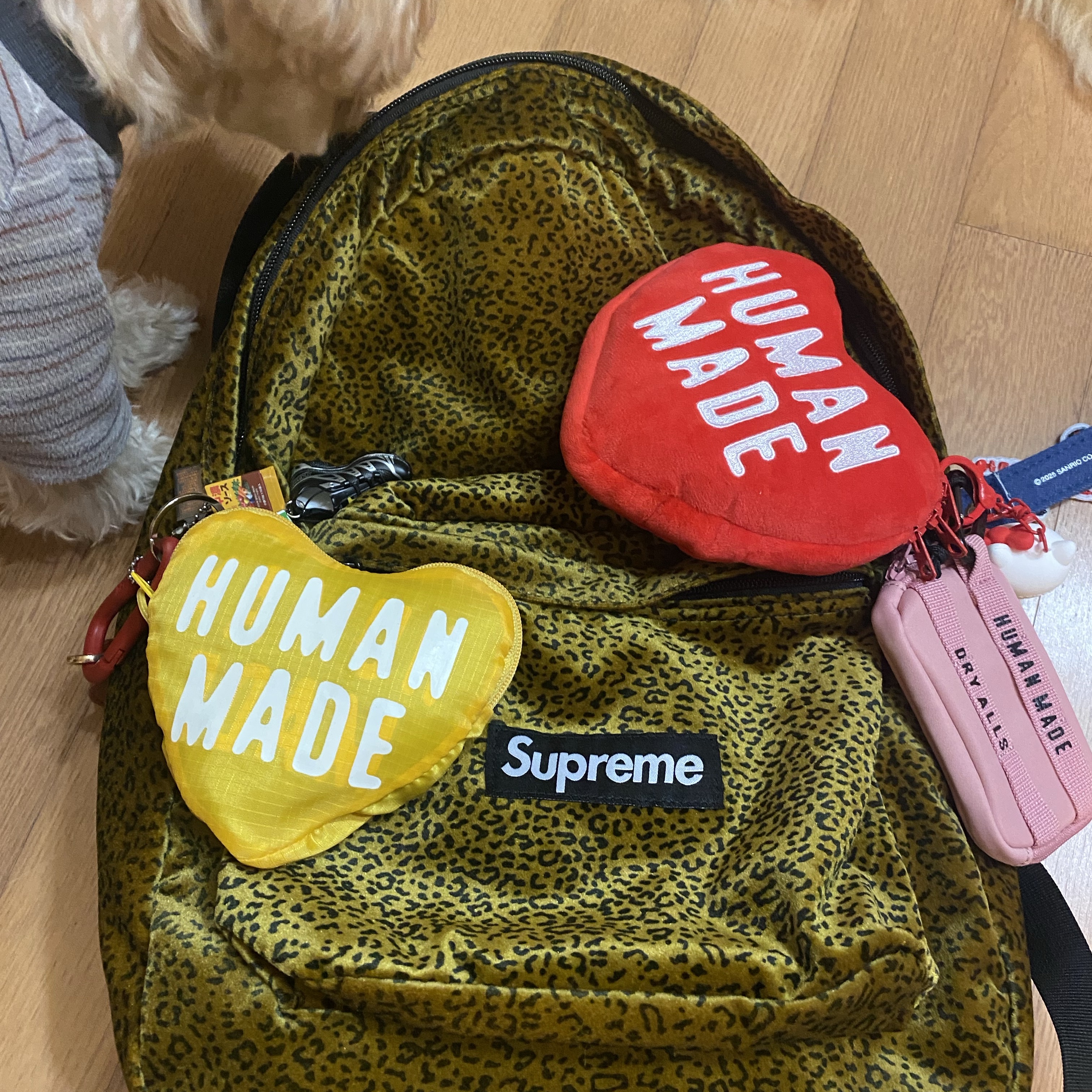 Supreme Velvet Backpack Tan Leopard - 25FW, Human Made Military Card Case Pink 착용 스타일