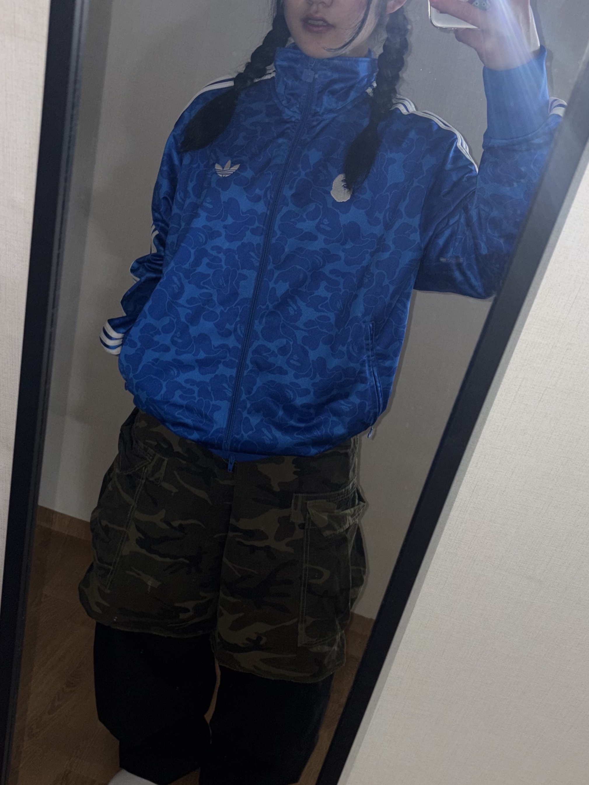 Adidas Adiracer LO Power Blue Cloud White, Adidas x BAPE Allover Print Track Top Blue - KR Sizing 착용 스타일