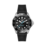 TAG Heuer Aquaracer Professional 300 Date Automatic 42mm Rubber Black