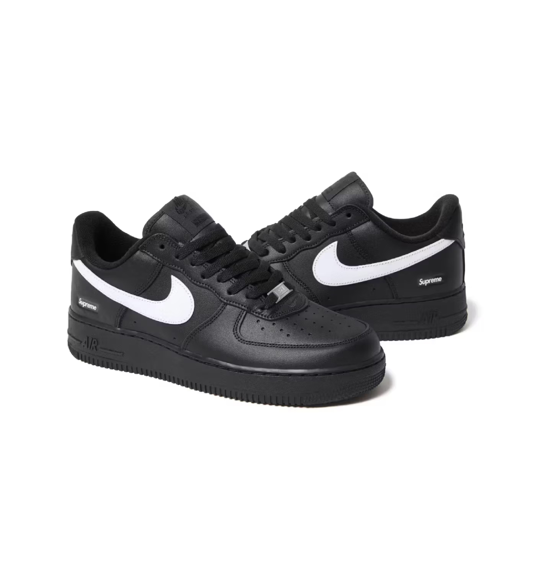 Nike x Supreme Air Force 1 Low Black, Nike x Supreme Air Force 1 Low White 착용 스타일 - 3