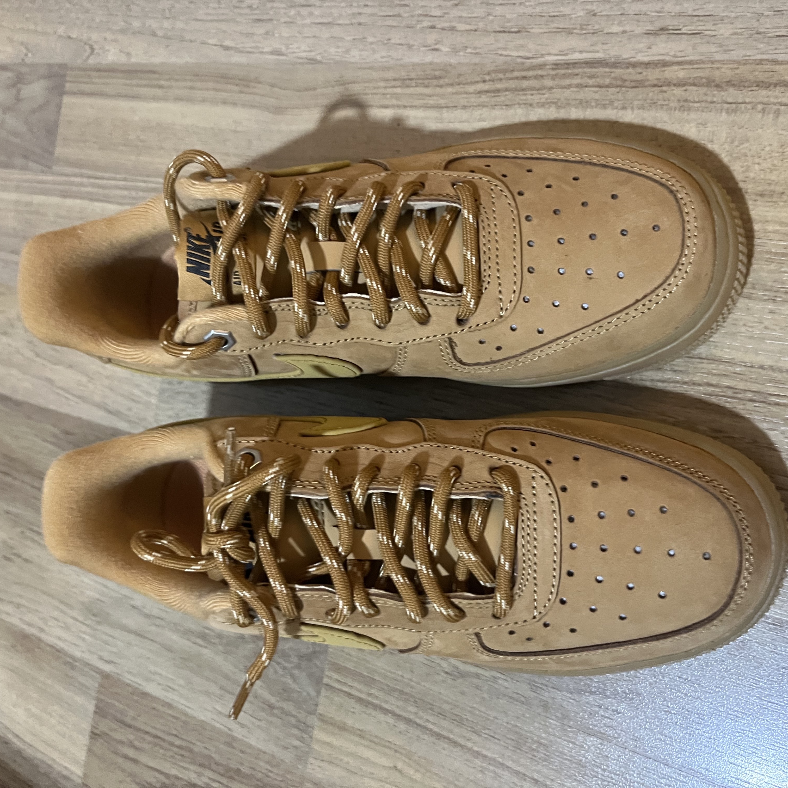 (W) Nike Air Force 1 '07 WB Flax Wheat 착용 스타일 - 1
