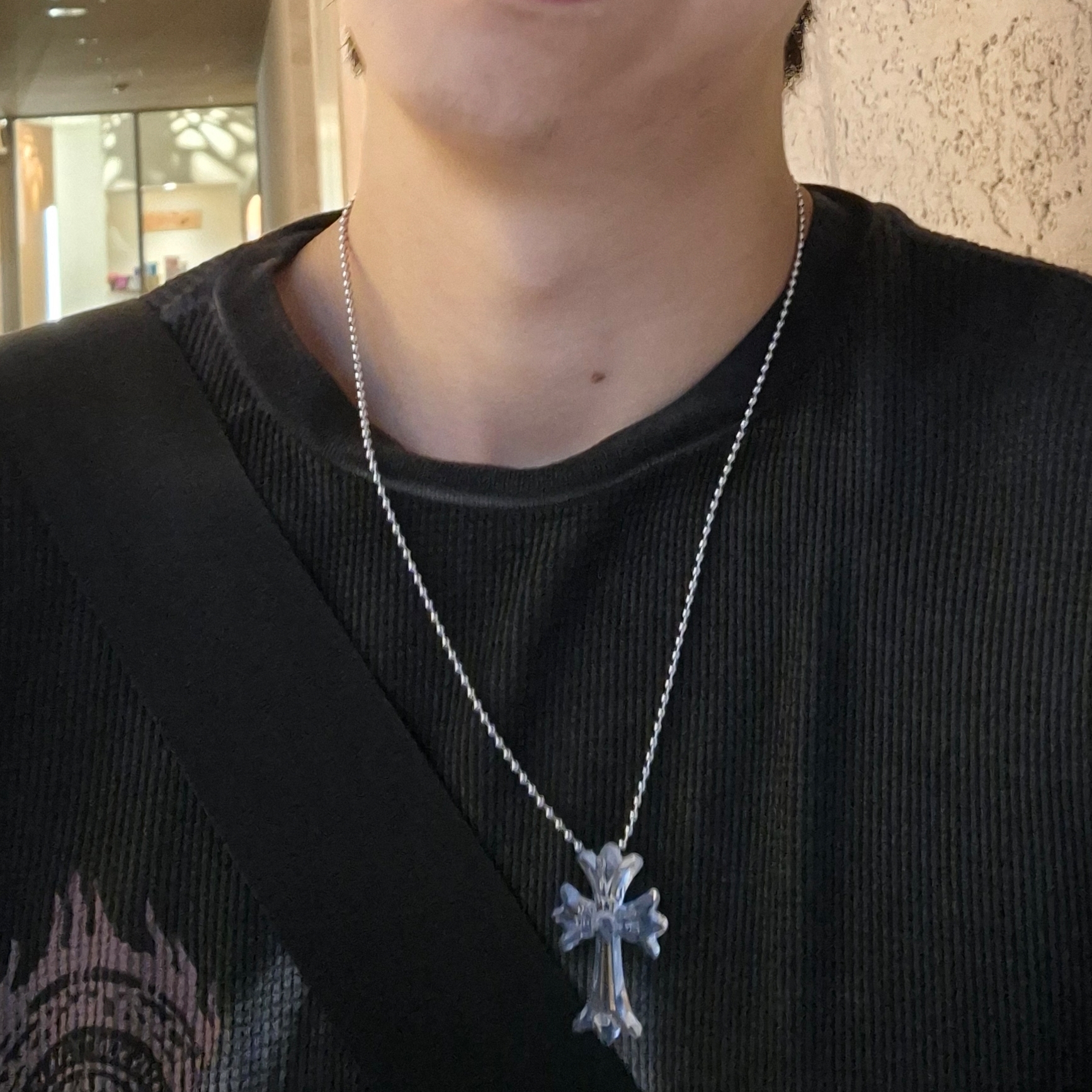 Chrome Hearts Silichrome CH Cross Pendant Clear 2025, Travis Scott Circus Maximus Stadium Tour 25 Thermal Long Sleeve T-Shirt 착용 스타일 - 2