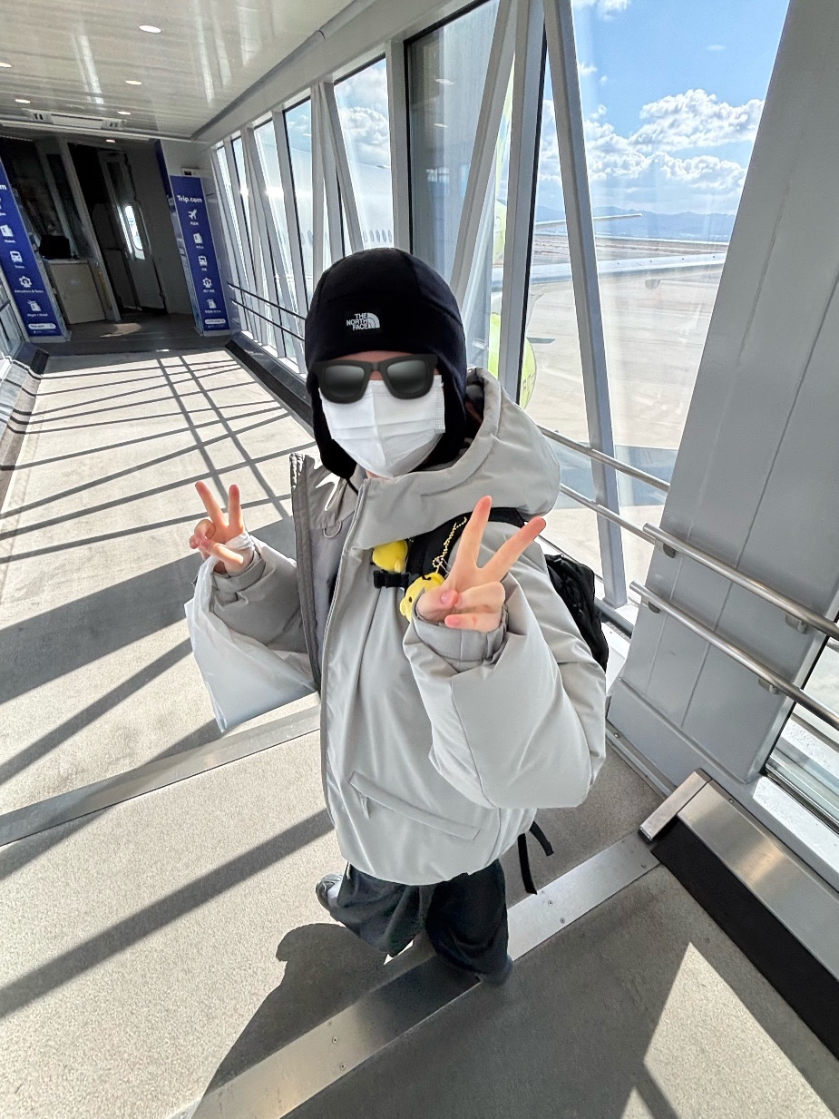 The North Face Fleece Earmuff Beanie Black, Sansan Gear Side Snap Pants Black - 25FW 착용 스타일 - 1