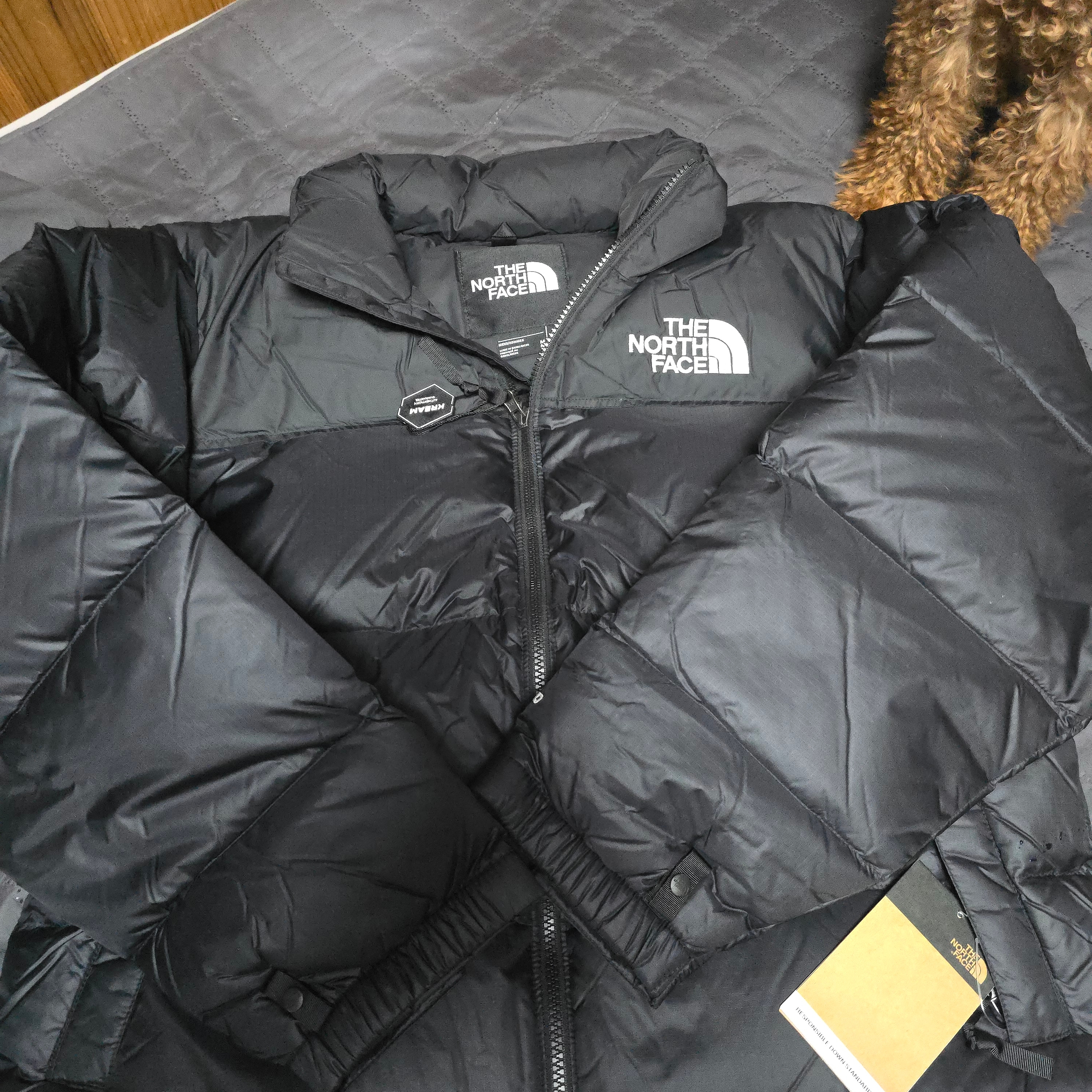 The North Face 1996 Retro Nuptse Down Jacket TNF Black 착용 스타일 - 1
