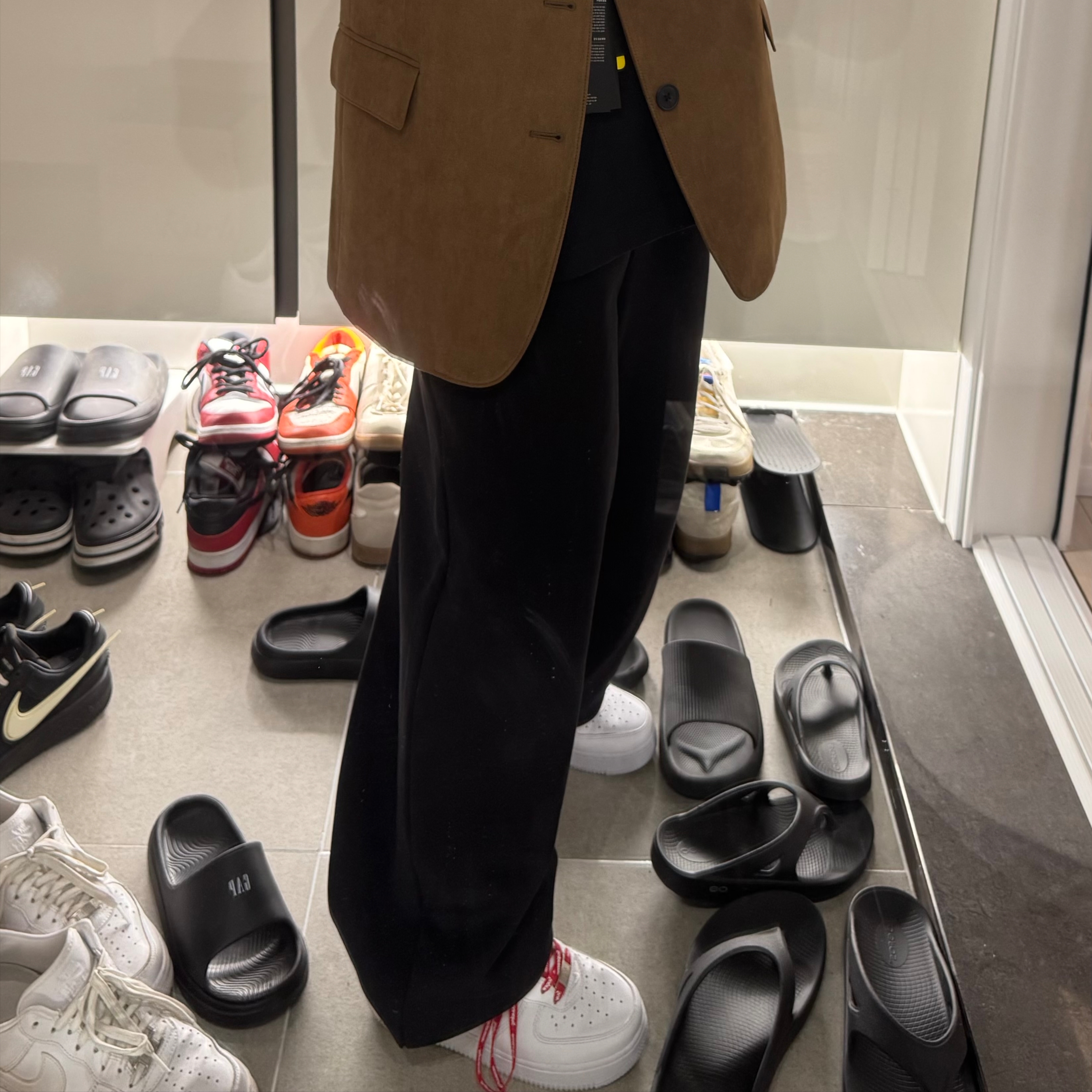 Jordan 1 Low OG Starfish 착용 스타일