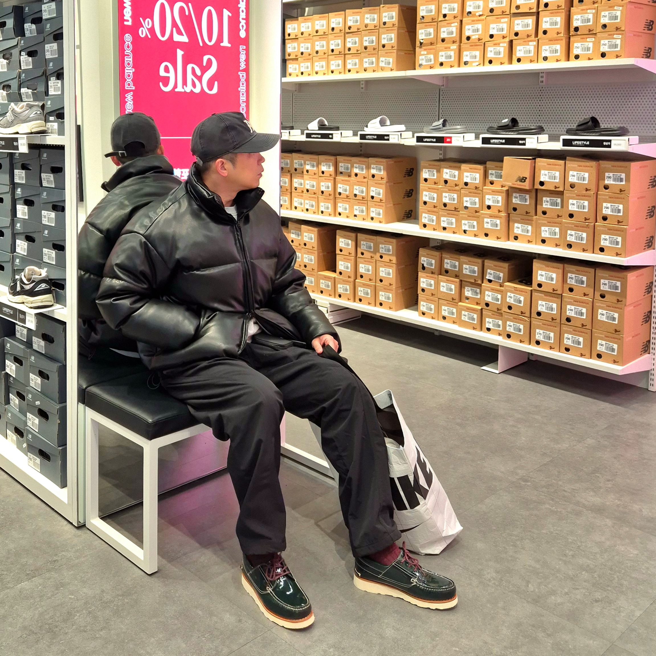 KASINA x Timberland 3 Eye Wedge Vibram Dark Green, QT8 Garments GB Synthetic Leather Duck Down Short Padding Black 착용 스타일 - 4