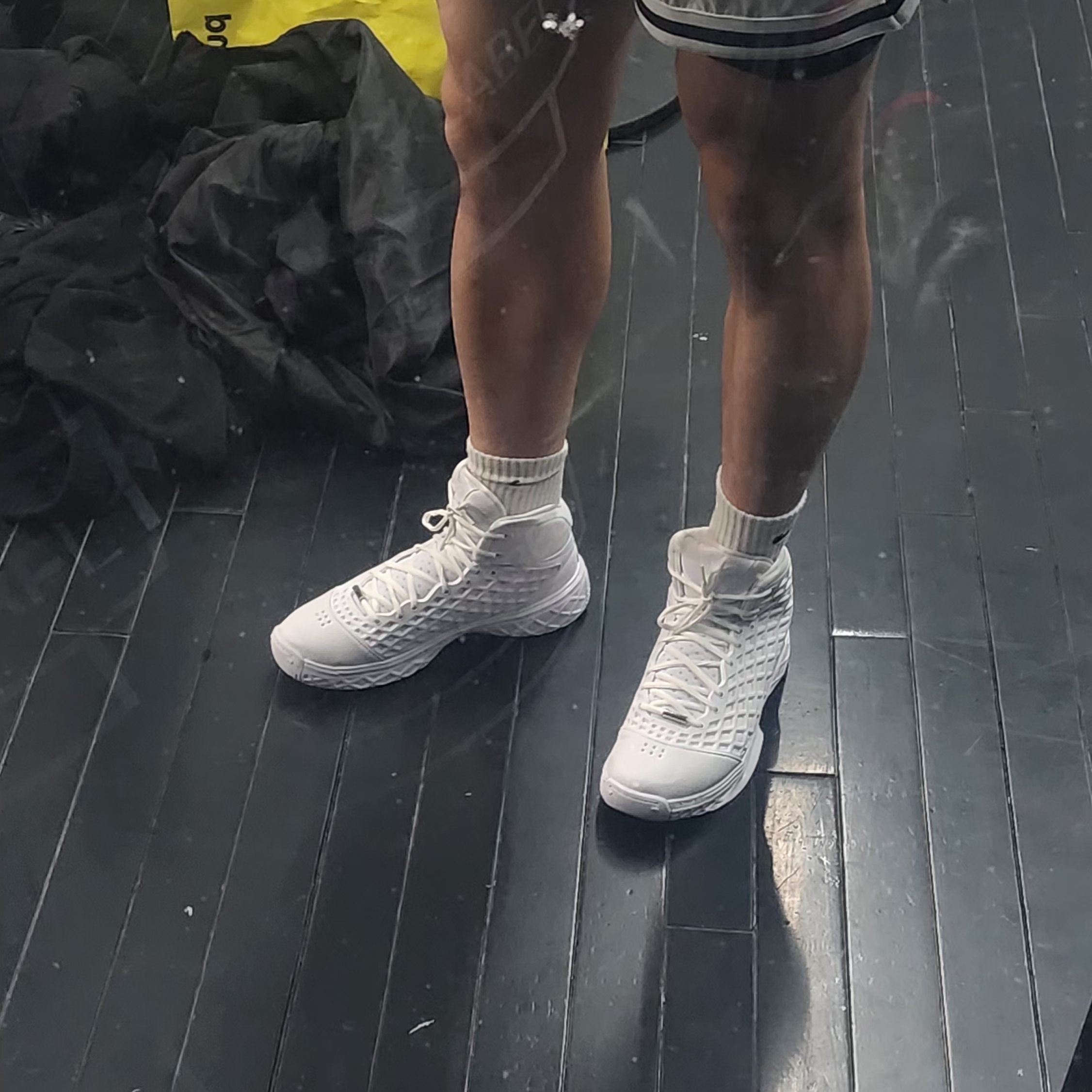 Nike Kobe 3 Protro Halo 착용 스타일 - 1