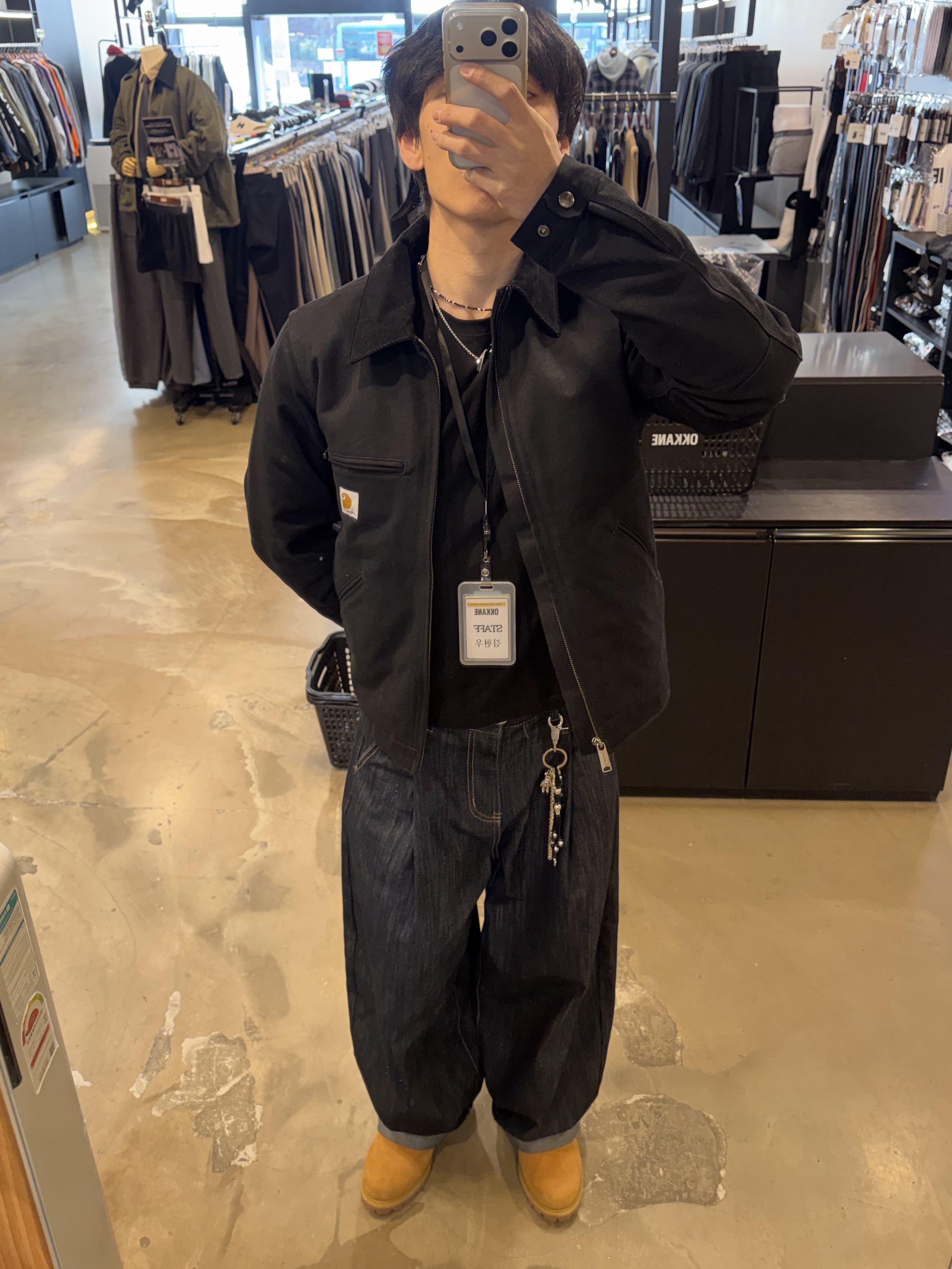 Carhartt Blanket Lined Relaxed Fit Regular Duck Detroit Jacket Black, Timberland Premium 6 inch Waterproof Boot Wheat Nubuck - Wide 착용 스타일 - 2