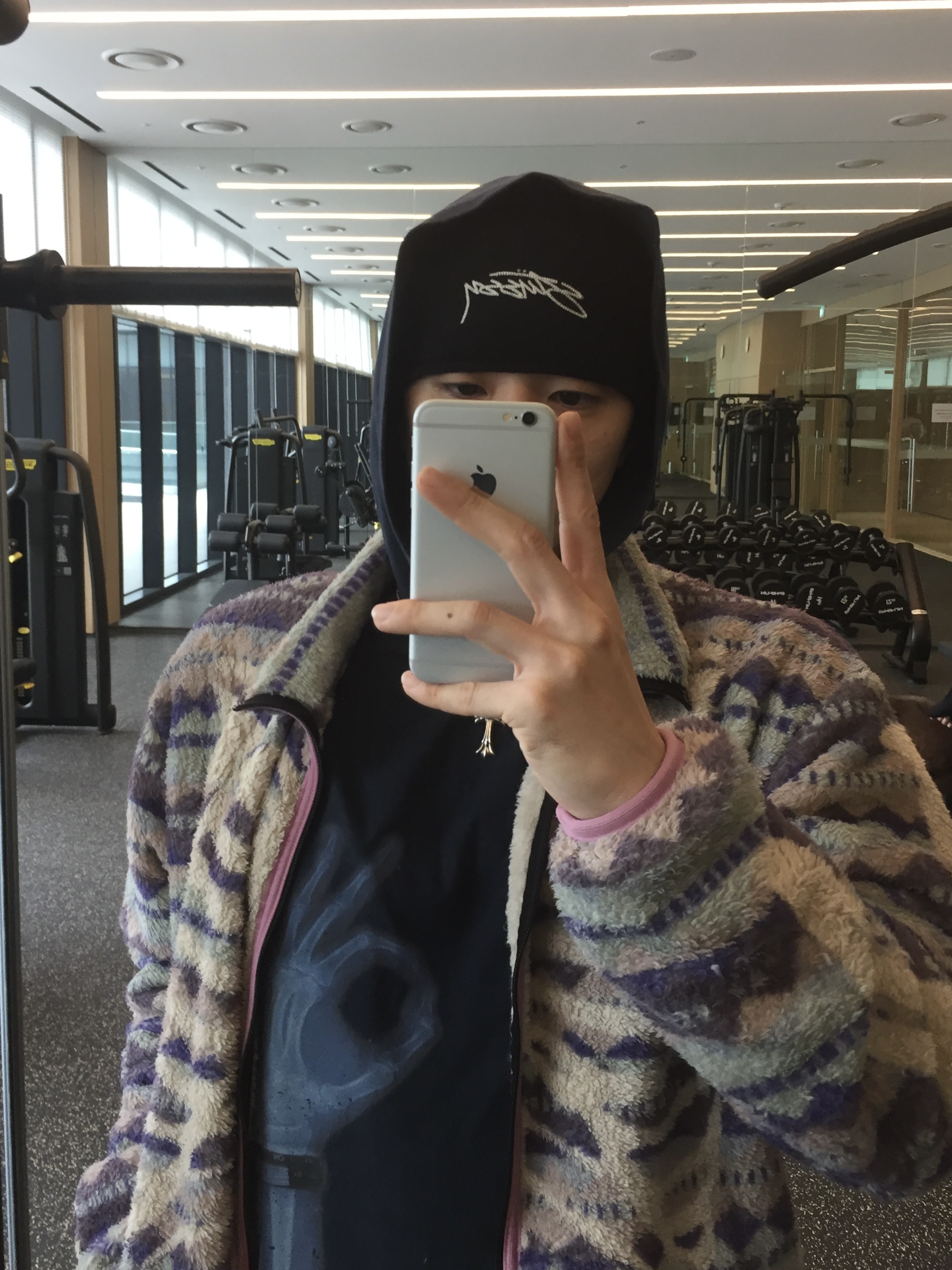 Stussy Skullcap Chain Stitch Rolled Edge Black, (W) Balenciaga 3XL Sneakers Light Beige 착용 스타일 - 5