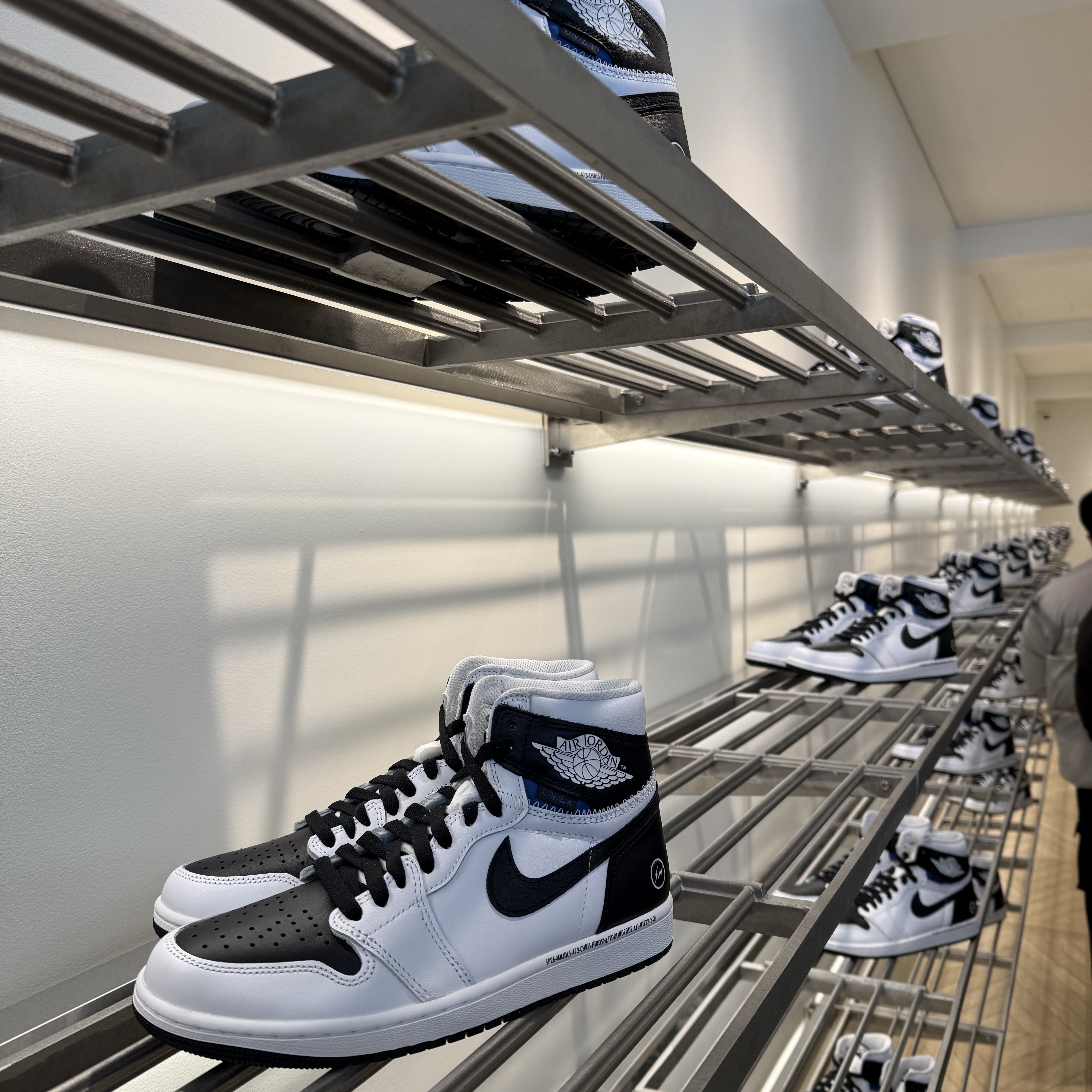 Jordan 1 x Fragment x Union LA High OG SP White Black 착용 스타일 - 1