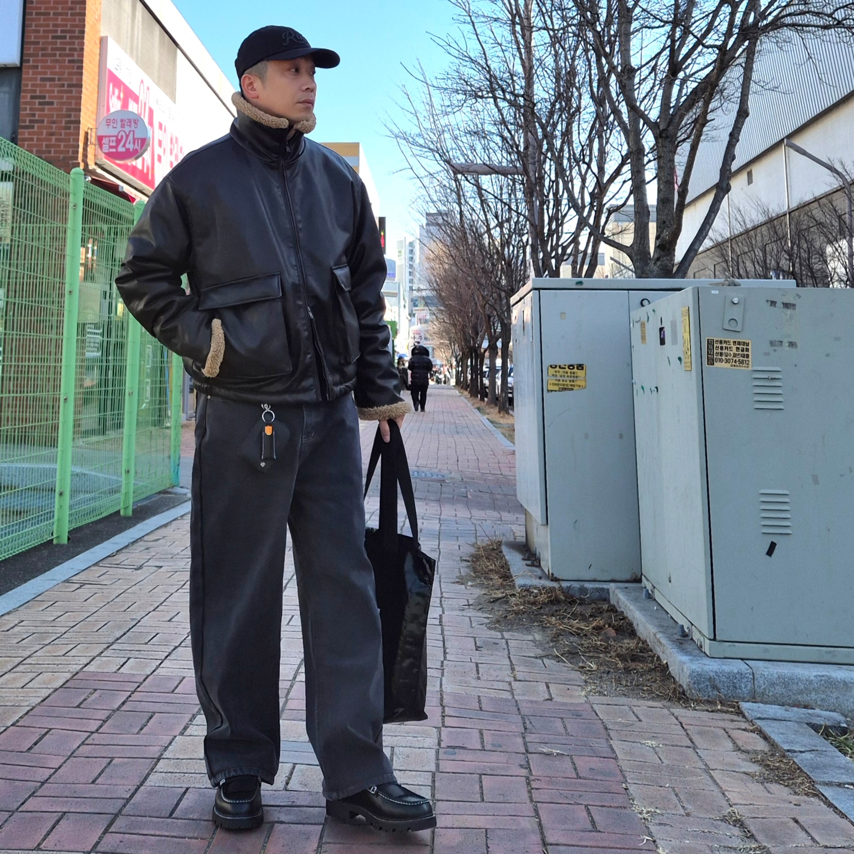 Millo Archive Cade Leather Wallet Leather Black, [15%적립] Polo Ralph Lauren Herringbone Ball Cap Black - 25SS 착용 스타일 - 1