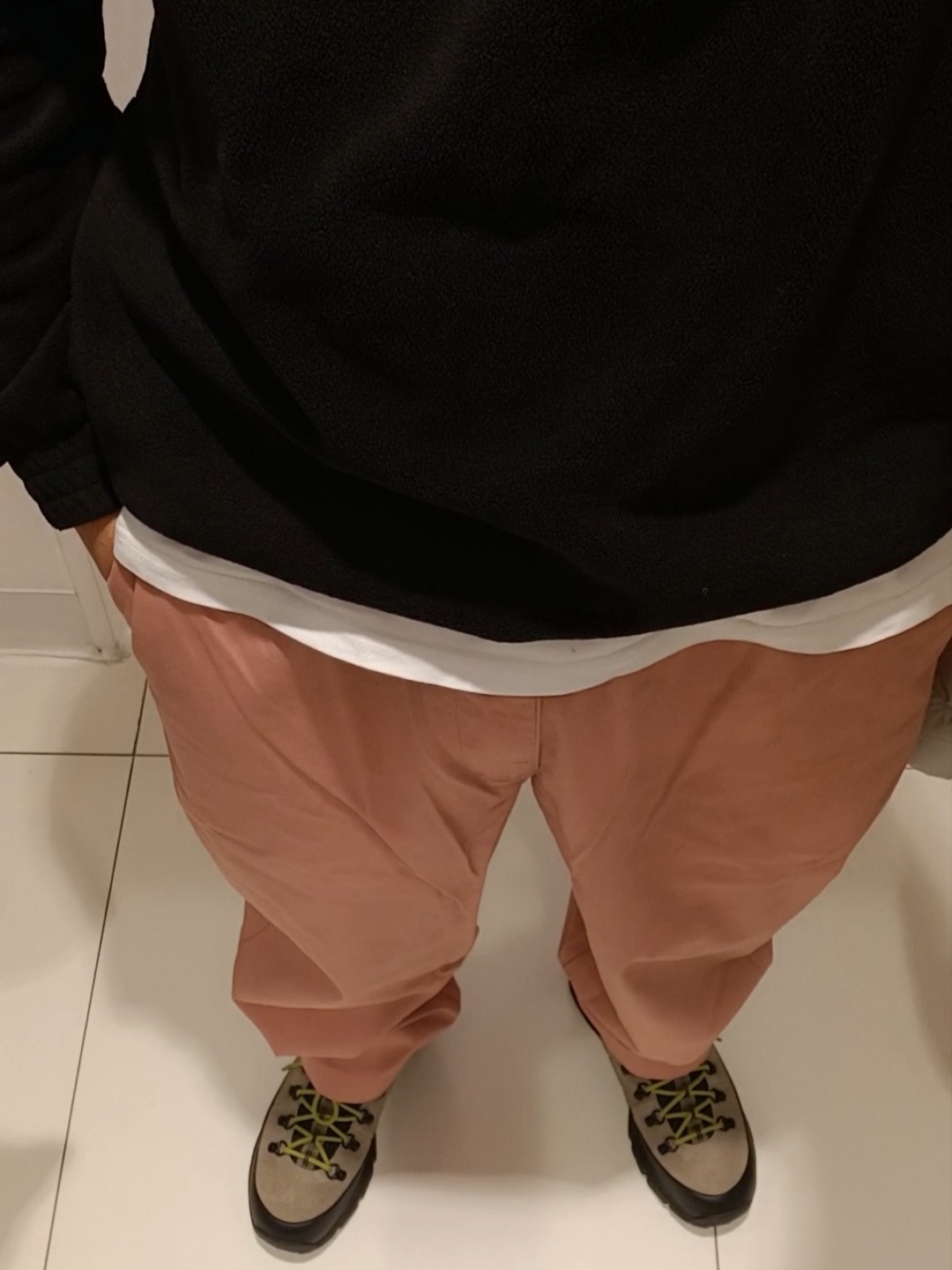 Uniqlo Stretch Easy Ankle Pants Pink - JP 착용 스타일
