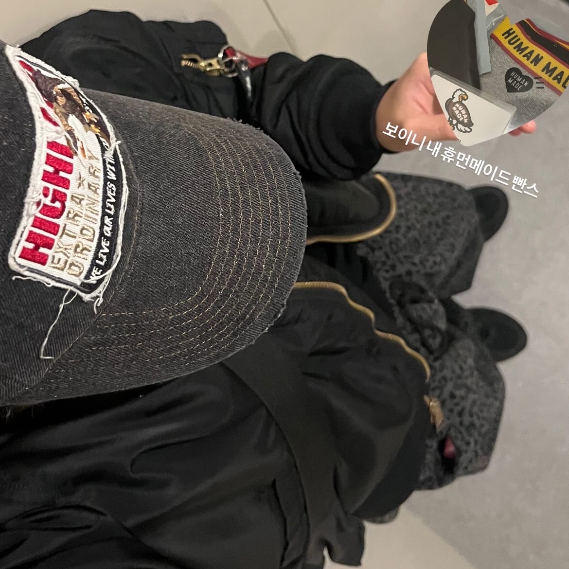 ALPHA INDUSTRIES MA-1 Flight Jacket Black, Asics Jog 100 T Black - 4E Extra Wide 착용 스타일 - 1
