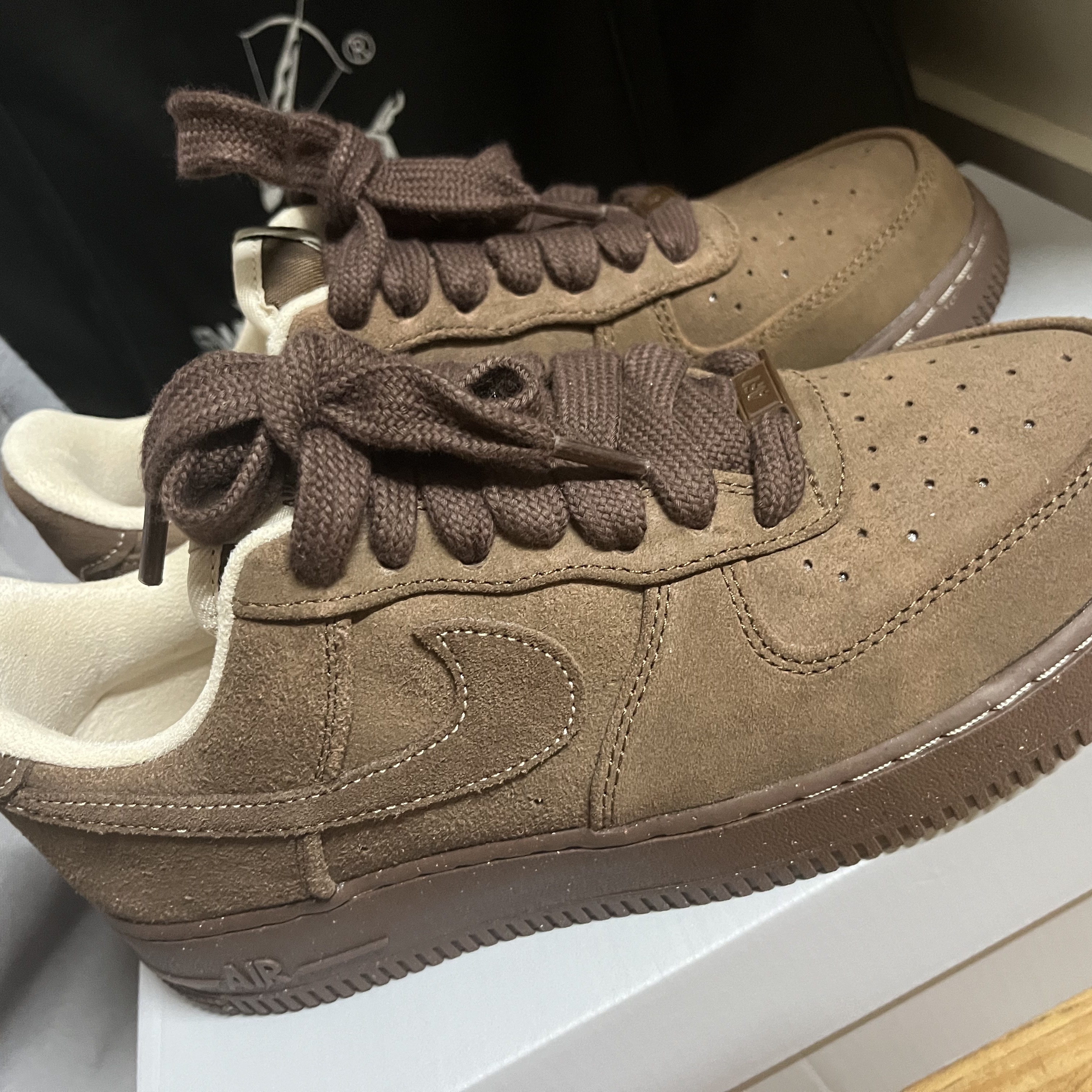 (W) Nike Air Force 1 '07 Cacao Wow 착용 스타일