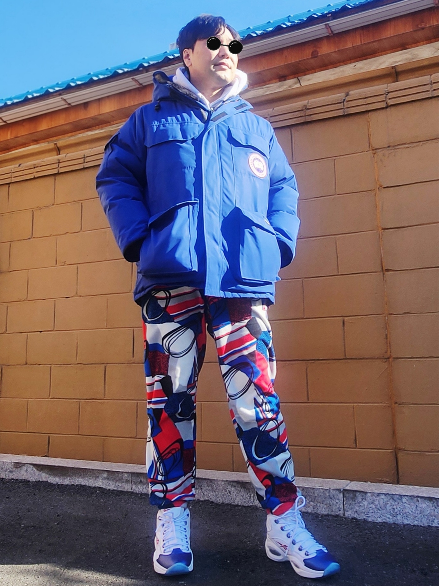 Reebok Question Mid Blue Toe 2022 착용 스타일 - 1