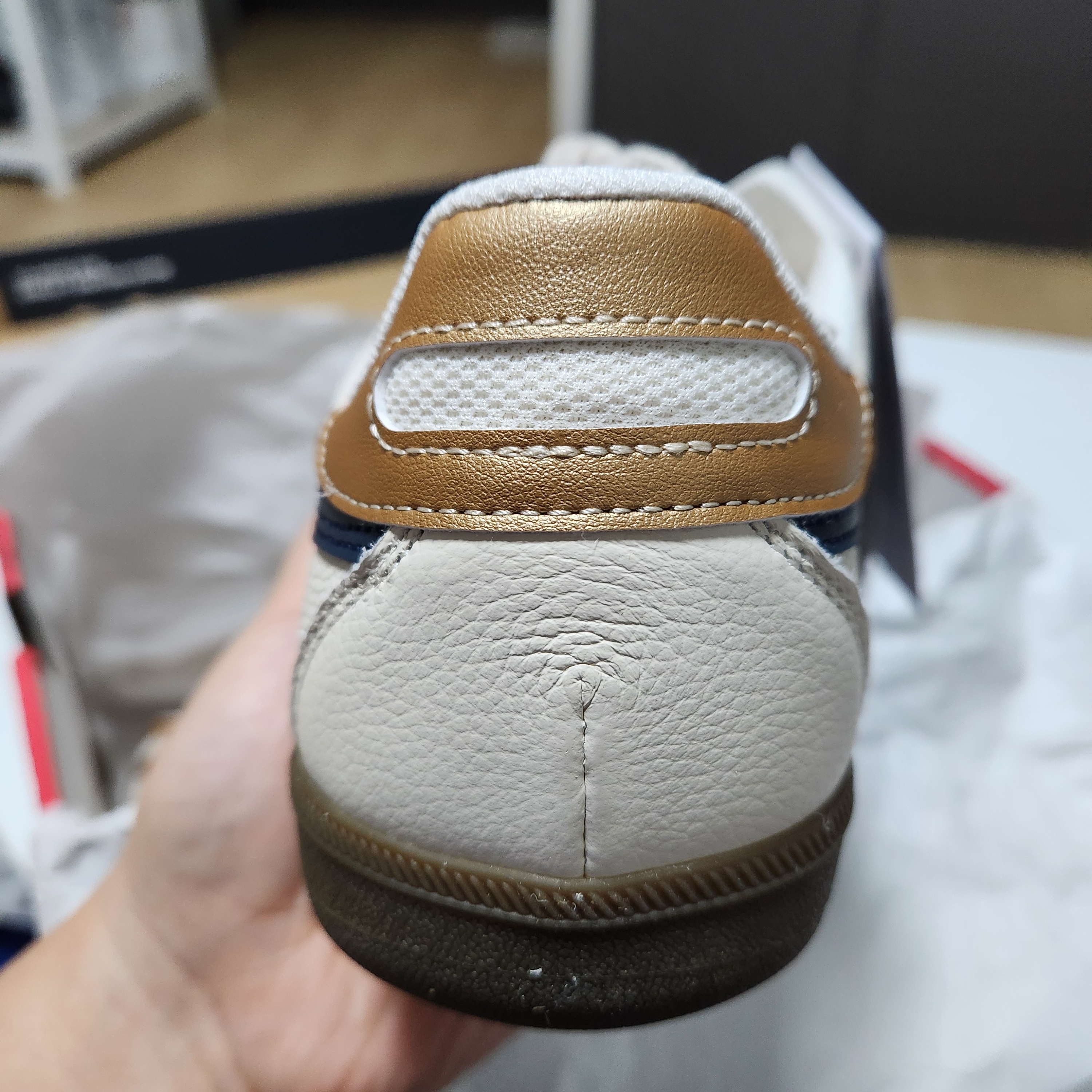 Onitsuka Tiger Advanti Cream White Black, Onitsuka Tiger Tokuten White Black 착용 스타일 - 5