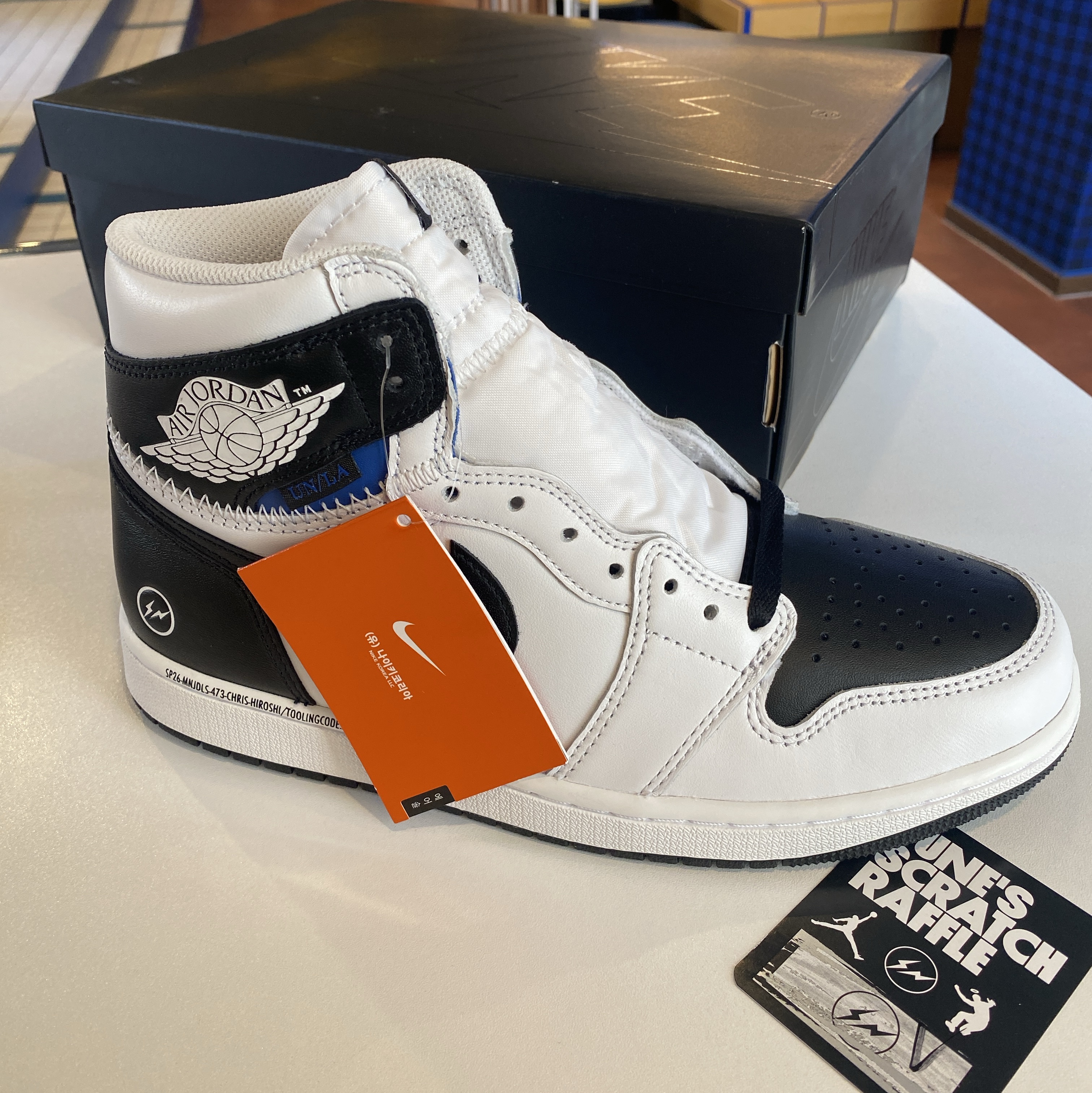 Jordan 1 x Fragment x Union LA High OG SP White Black 착용 스타일 - 1