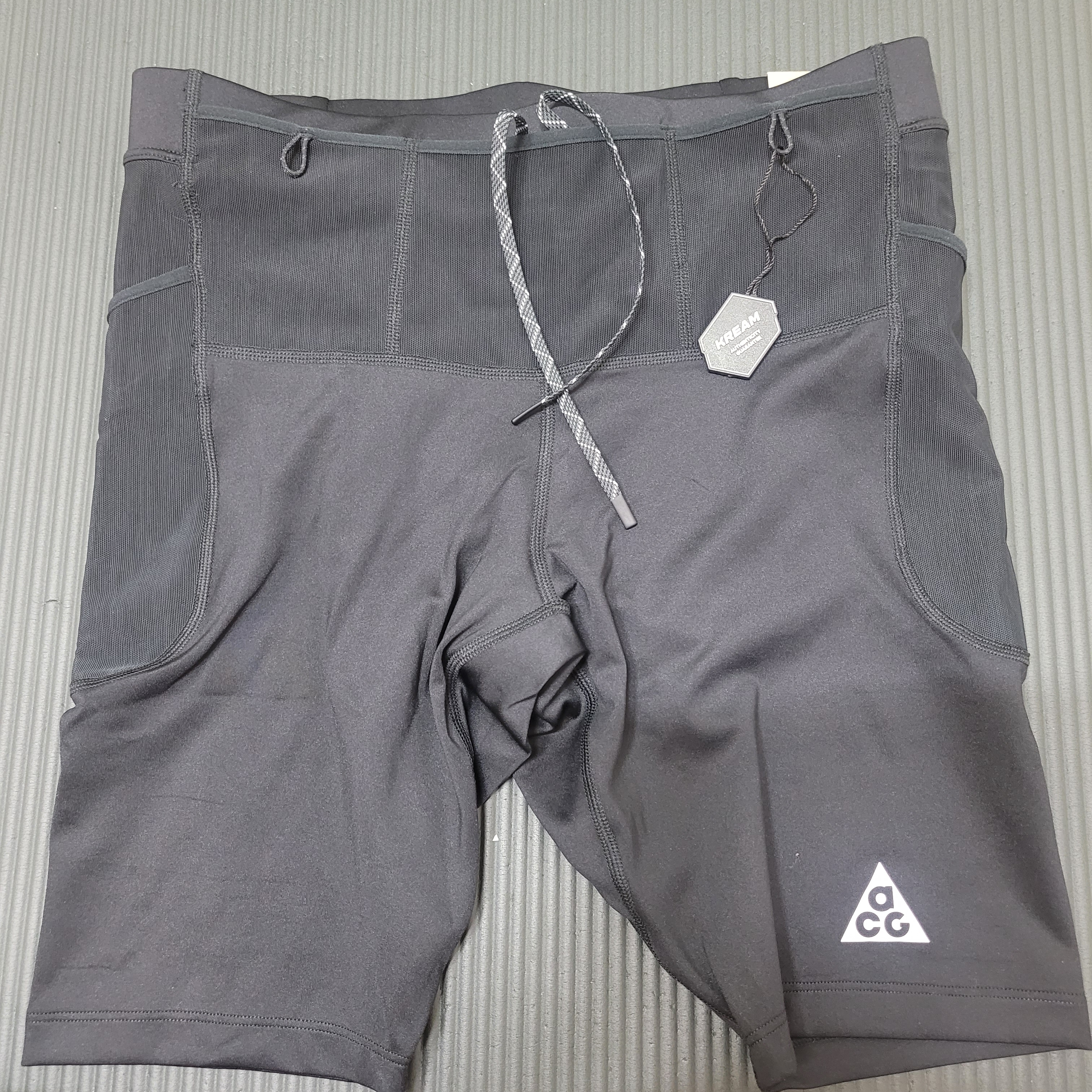 Nike ACG Lava Loops Dri-Fit ADV Half Trail Running Tights Black Summit White - Asia 착용 스타일