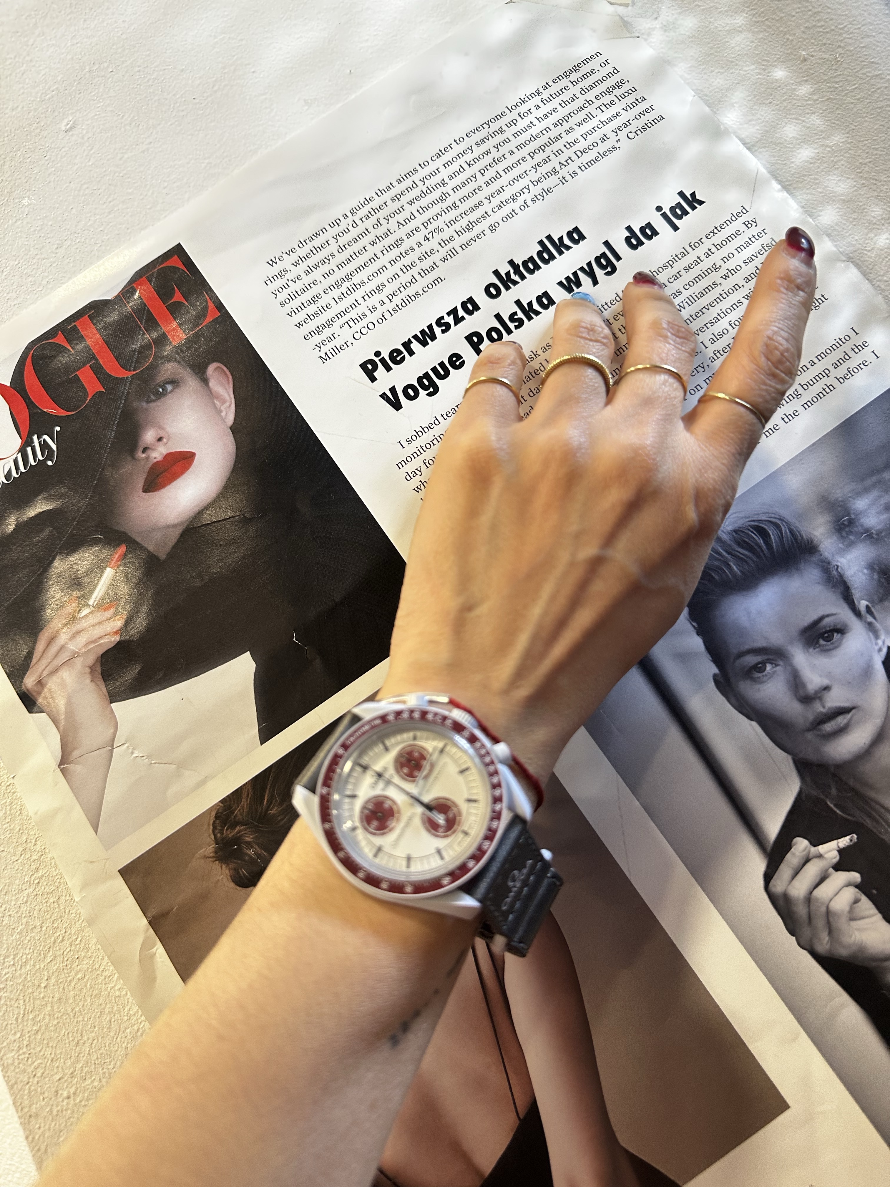 Swatch x Omega Bioceramic MoonSwatch Mission To Pluto 착용 스타일 - 1