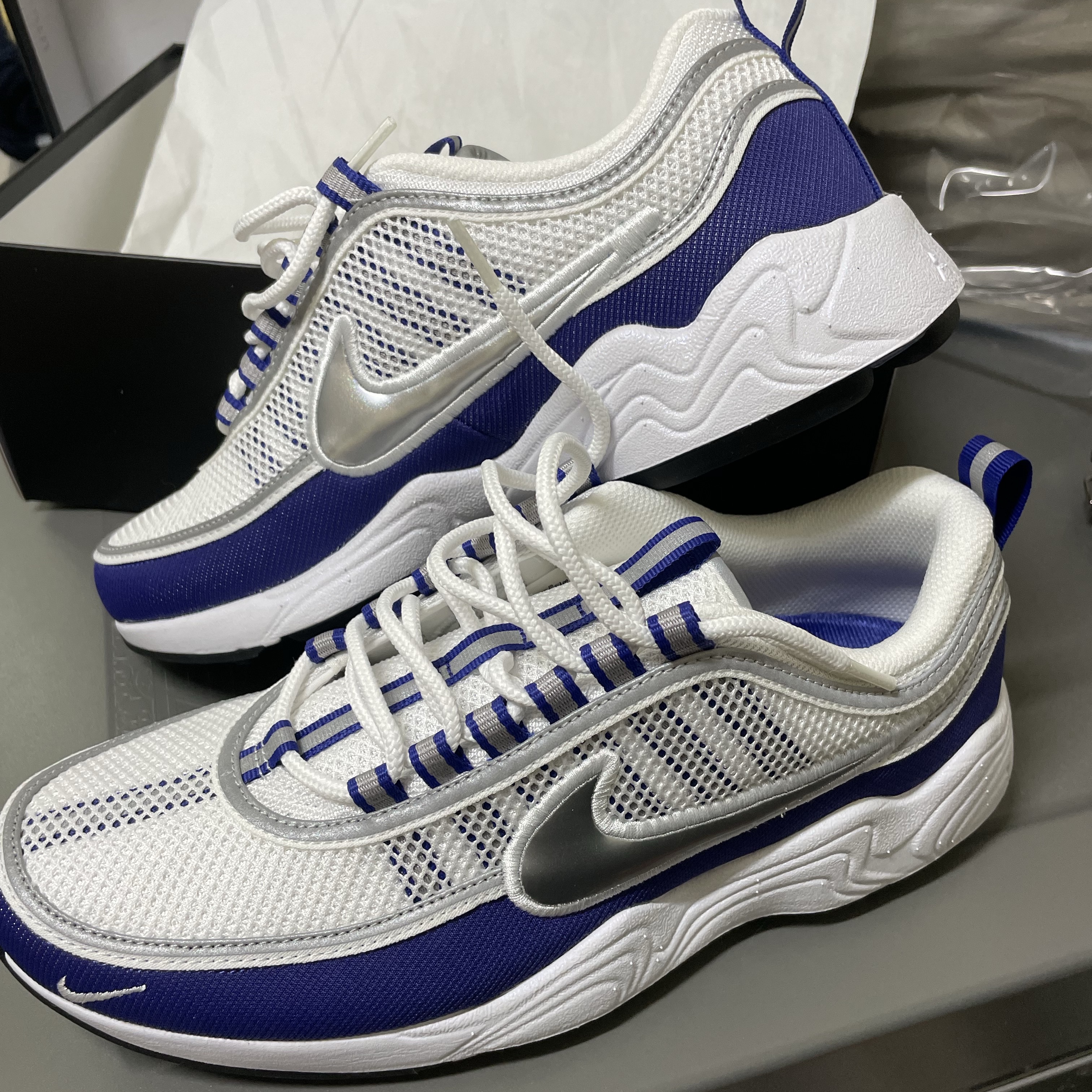 Nike Air Zoom Spiridon Light Concord 착용 스타일 - 2