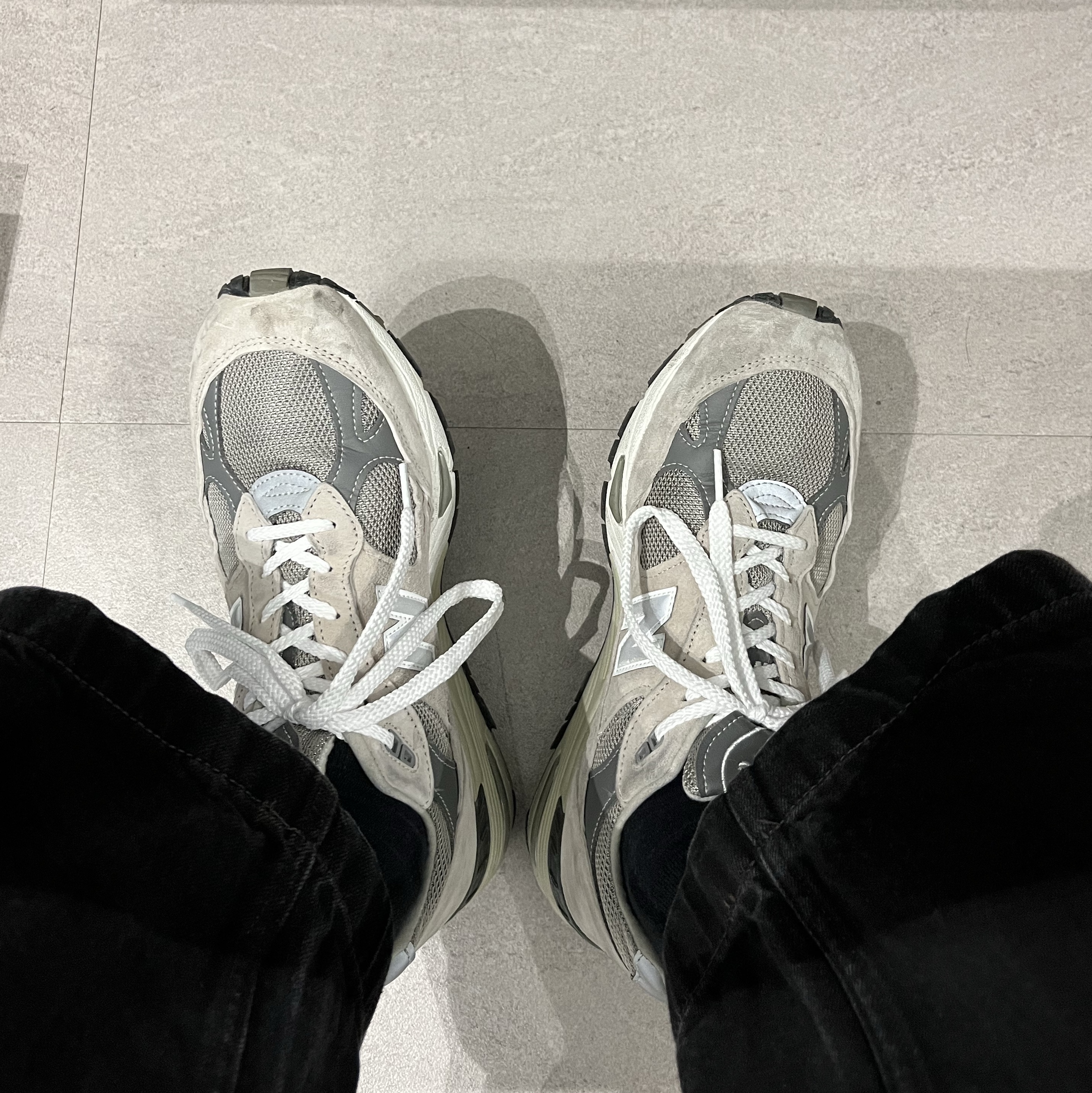 New Balance 991 Made in UK Grey 착용 스타일 - 4