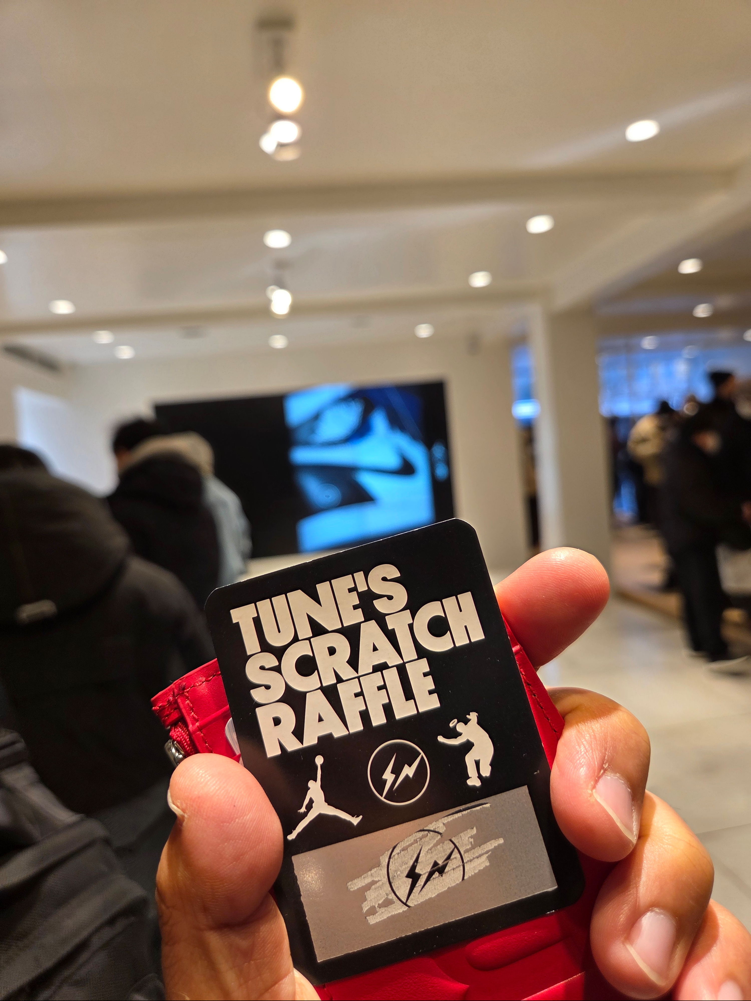 Palace Pertex Frost Balaclava Puffa Black - 22FW, Palace New Era Peak Beanie Black - 24SS 착용 스타일 - 8