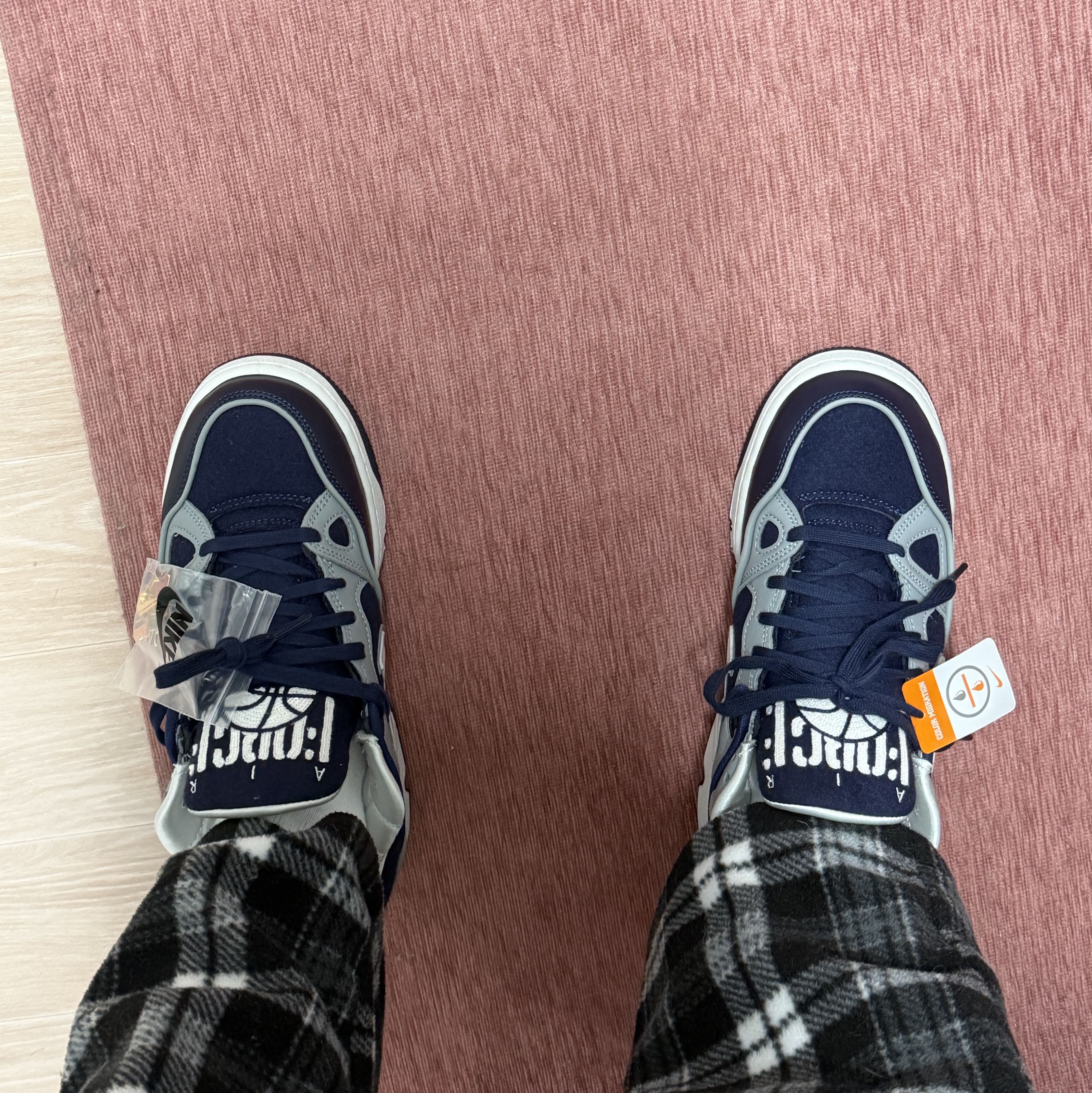 Nike x Nigo Air Force 3 Low Midnight Navy Shadow Grey 착용 스타일 - 2