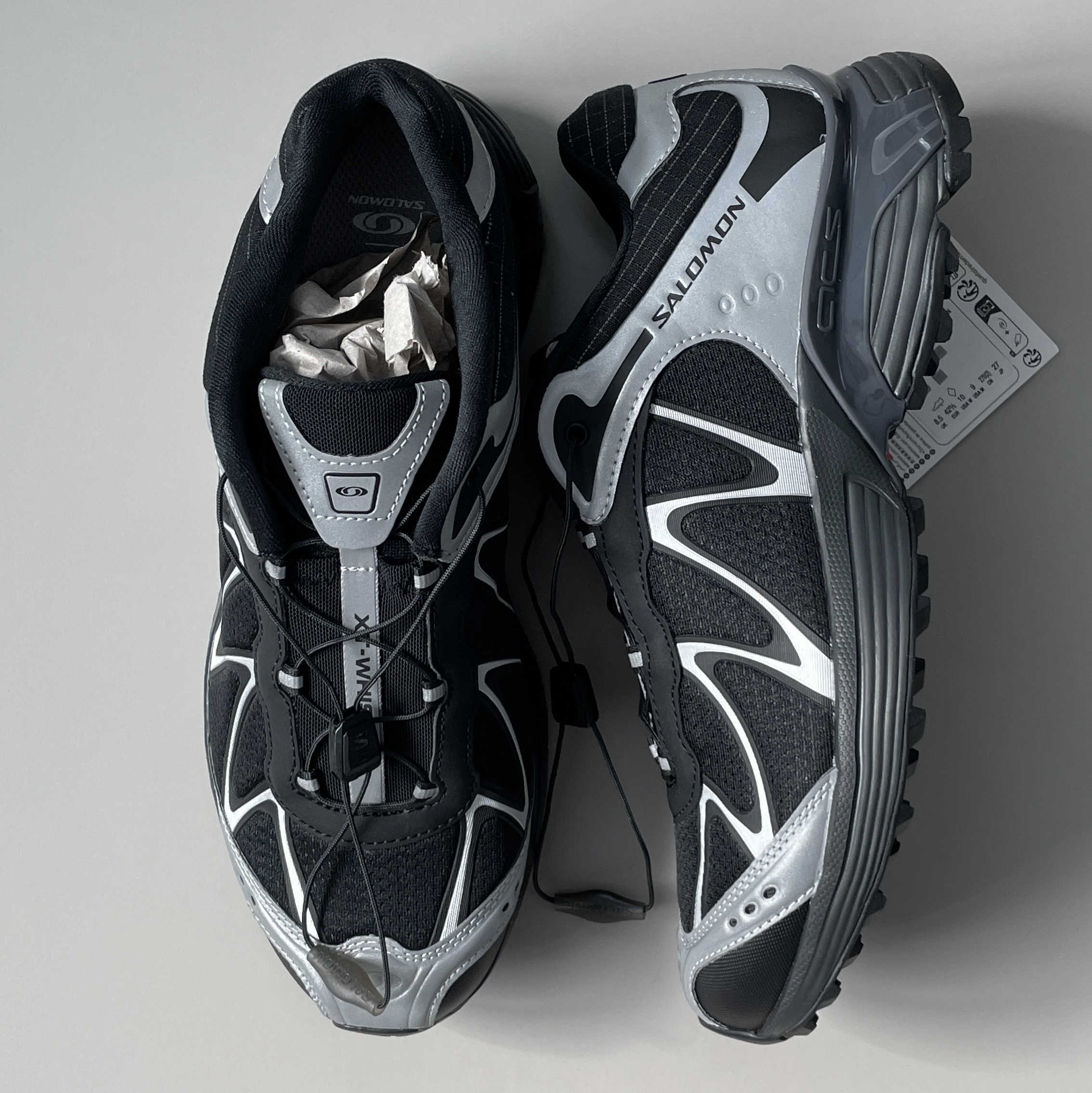 Salomon XT-Whisper Nocturne Vision Black Castlerock 착용 스타일