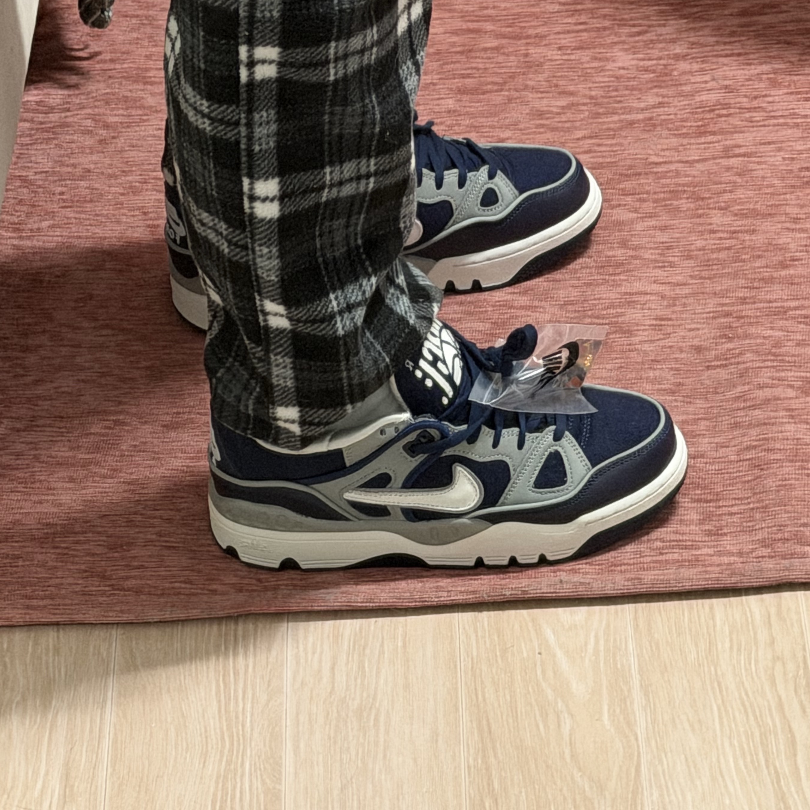 Nike x Nigo Air Force 3 Low Midnight Navy Shadow Grey 착용 스타일 - 1