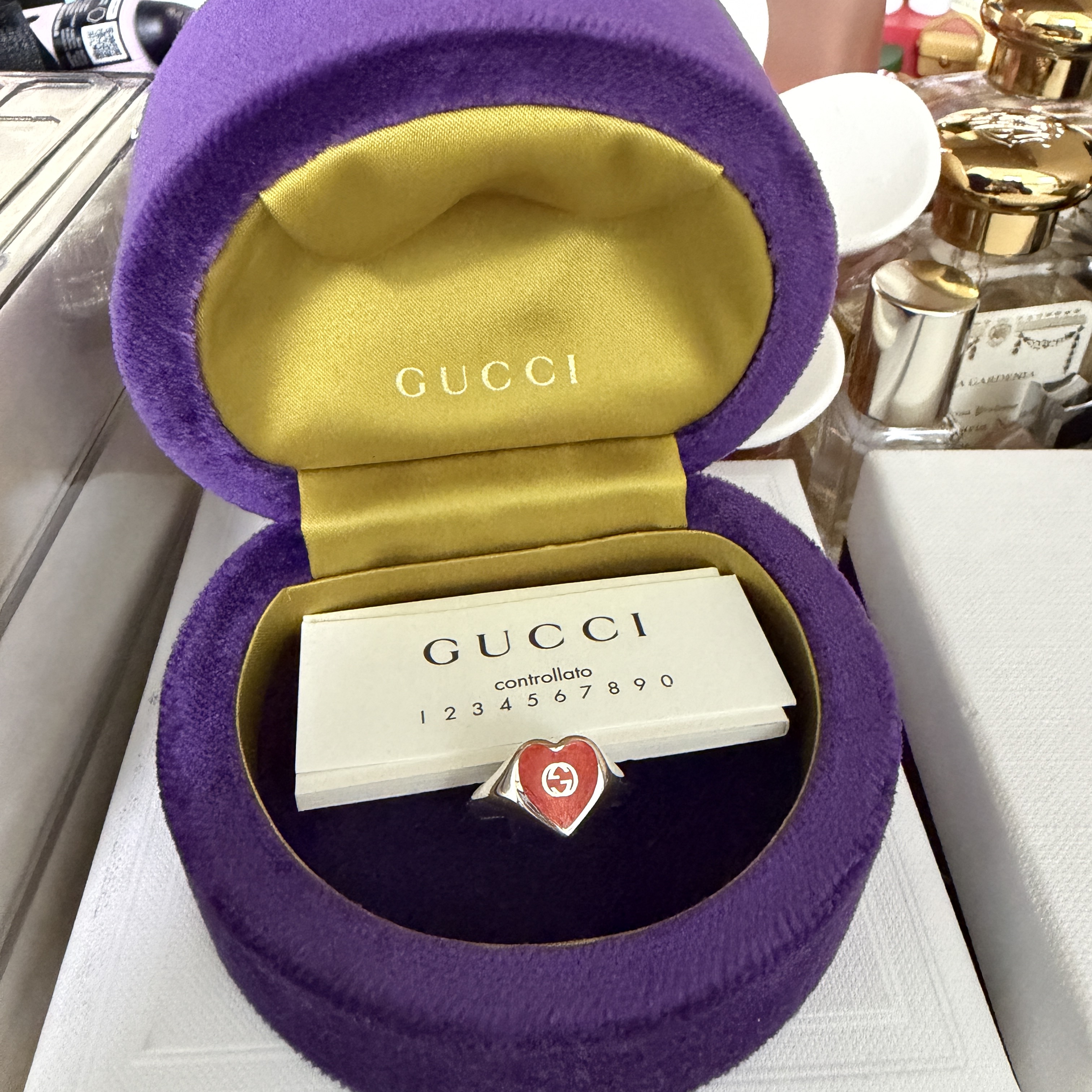 Gucci Heart Ring With Interlocking G Silver 착용 스타일