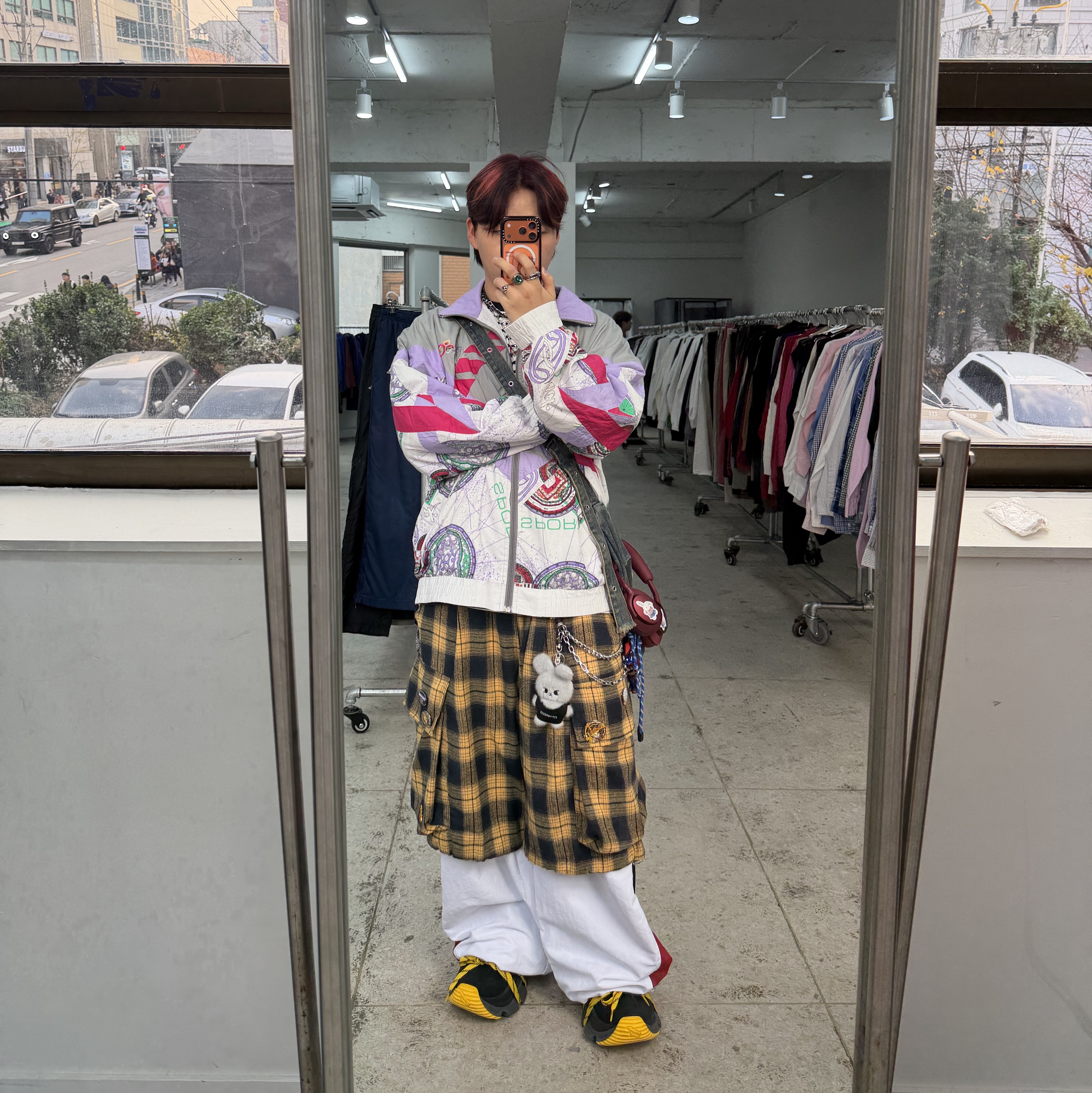 Undermycar MU.134 Combi Color Block Track Pants Ivory 착용 스타일