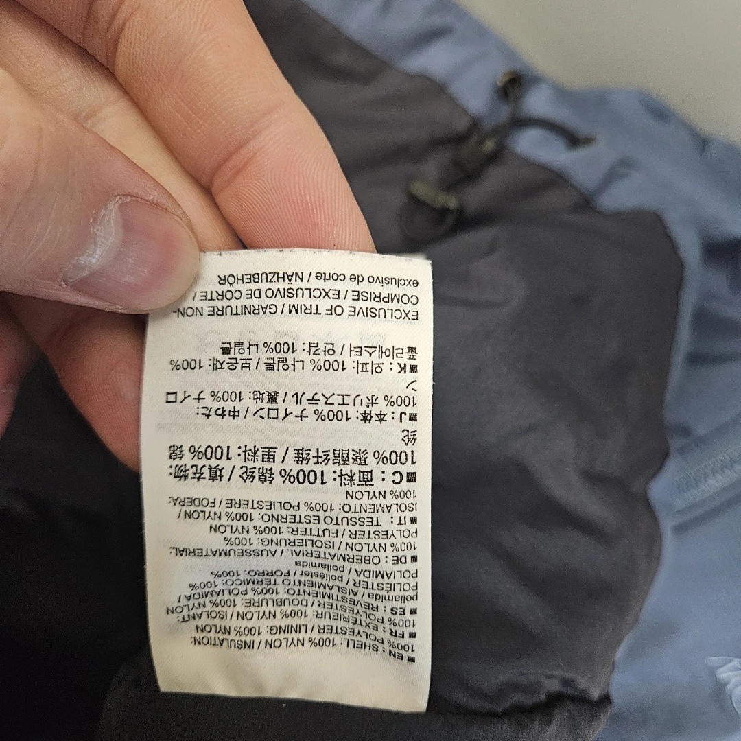 Arc'teryx Atom SV Hoody Black 착용 스타일 - 2