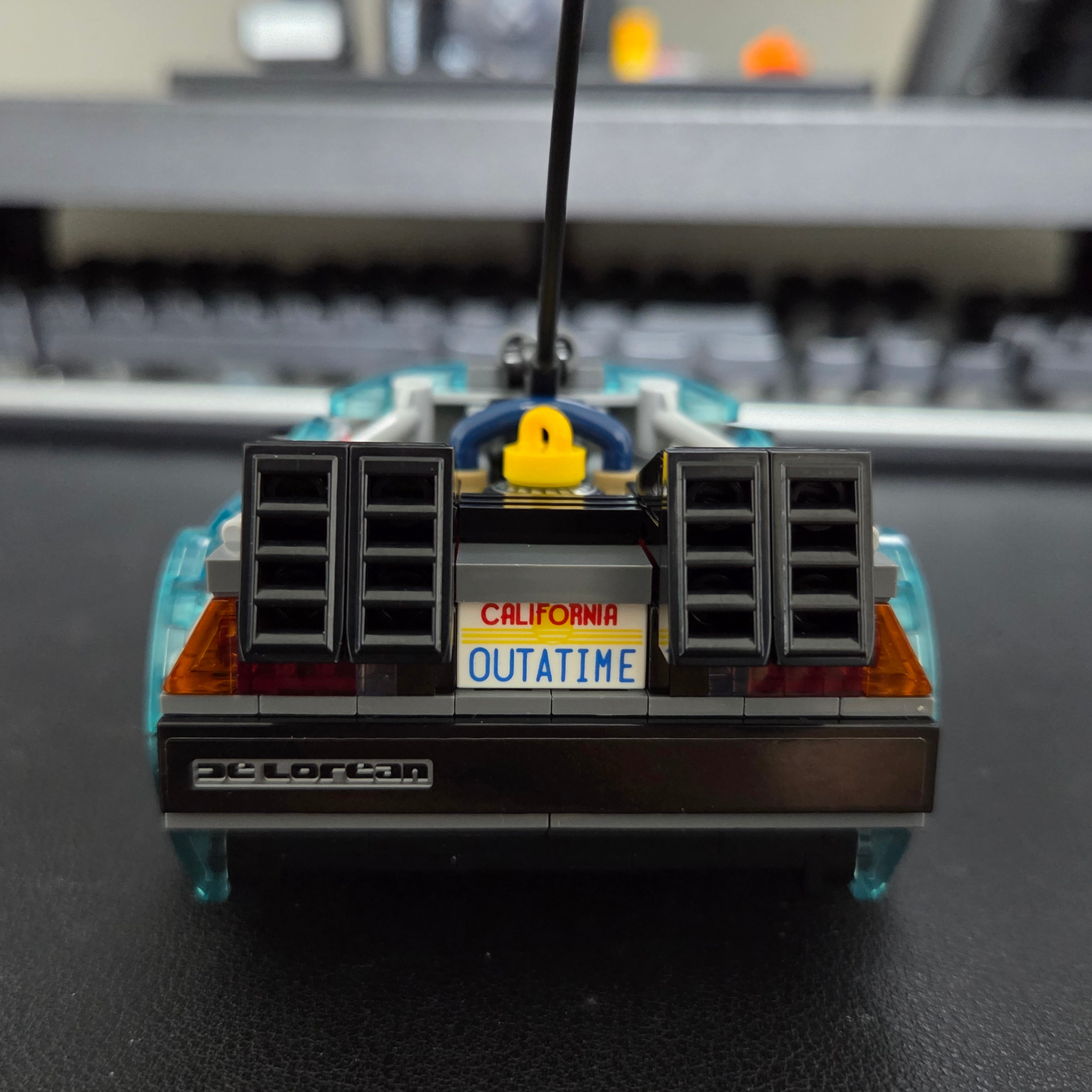 Lego Speed Champions Time Machine from Back to the Future 착용 스타일 - 4