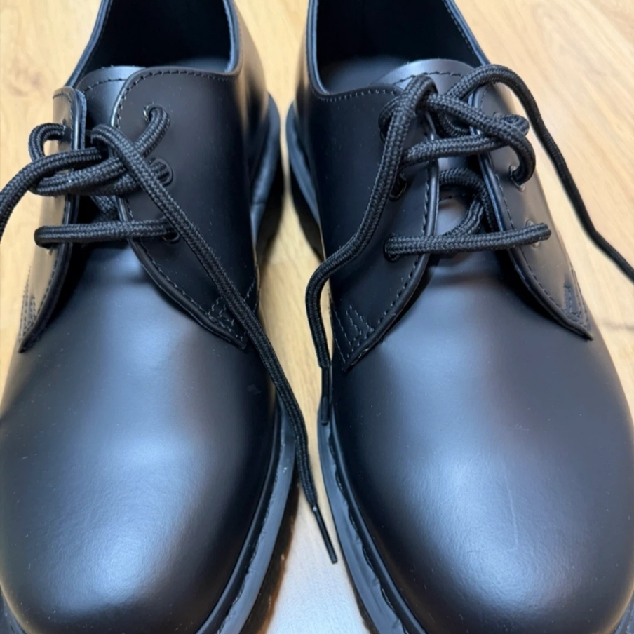 Dr. Martens 1461 Bex Mono Black 착용 스타일