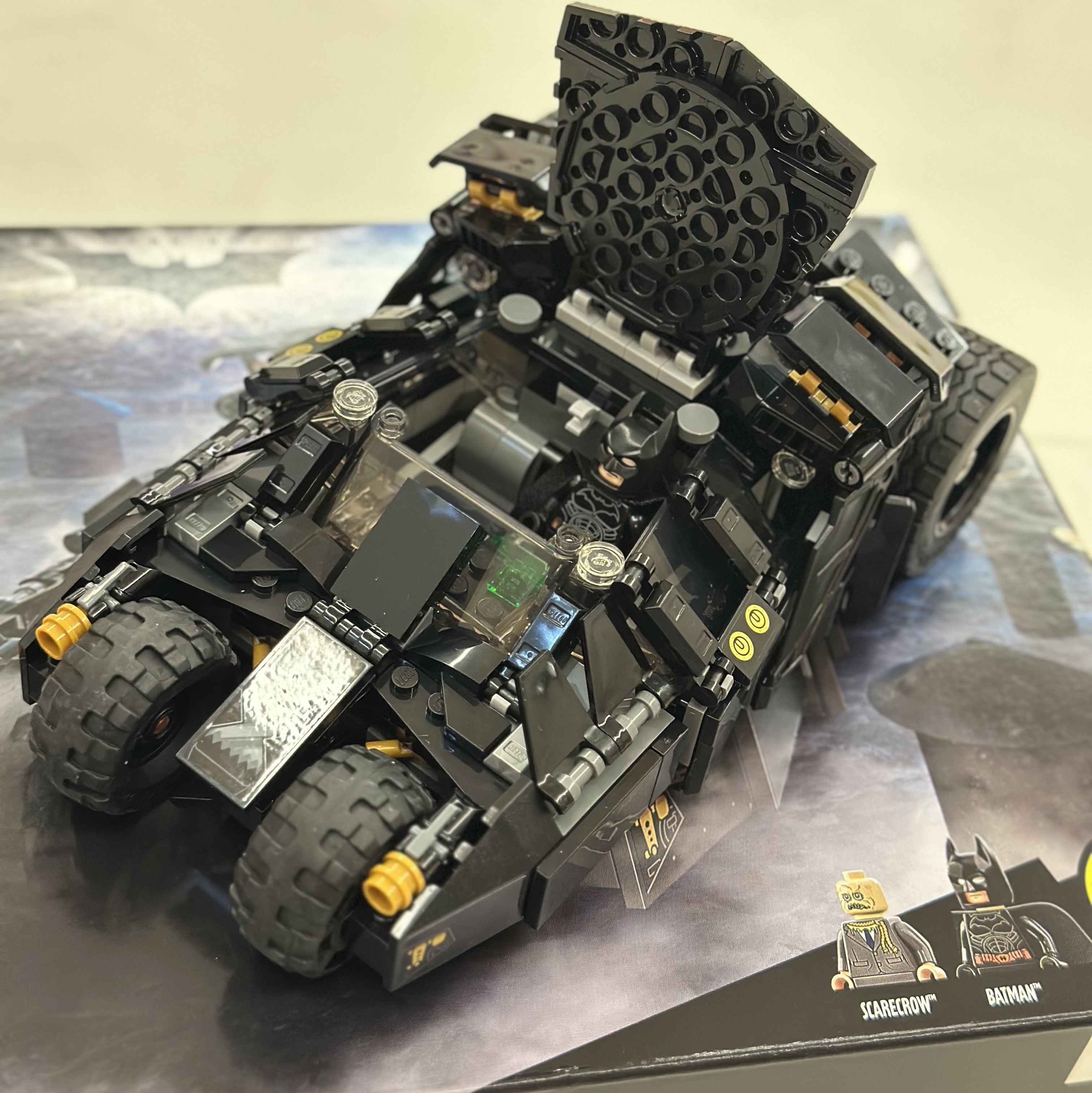 Lego DC Comics Batman Batmobile Tumbler: Scarecrow Showdown 착용 스타일 - 2