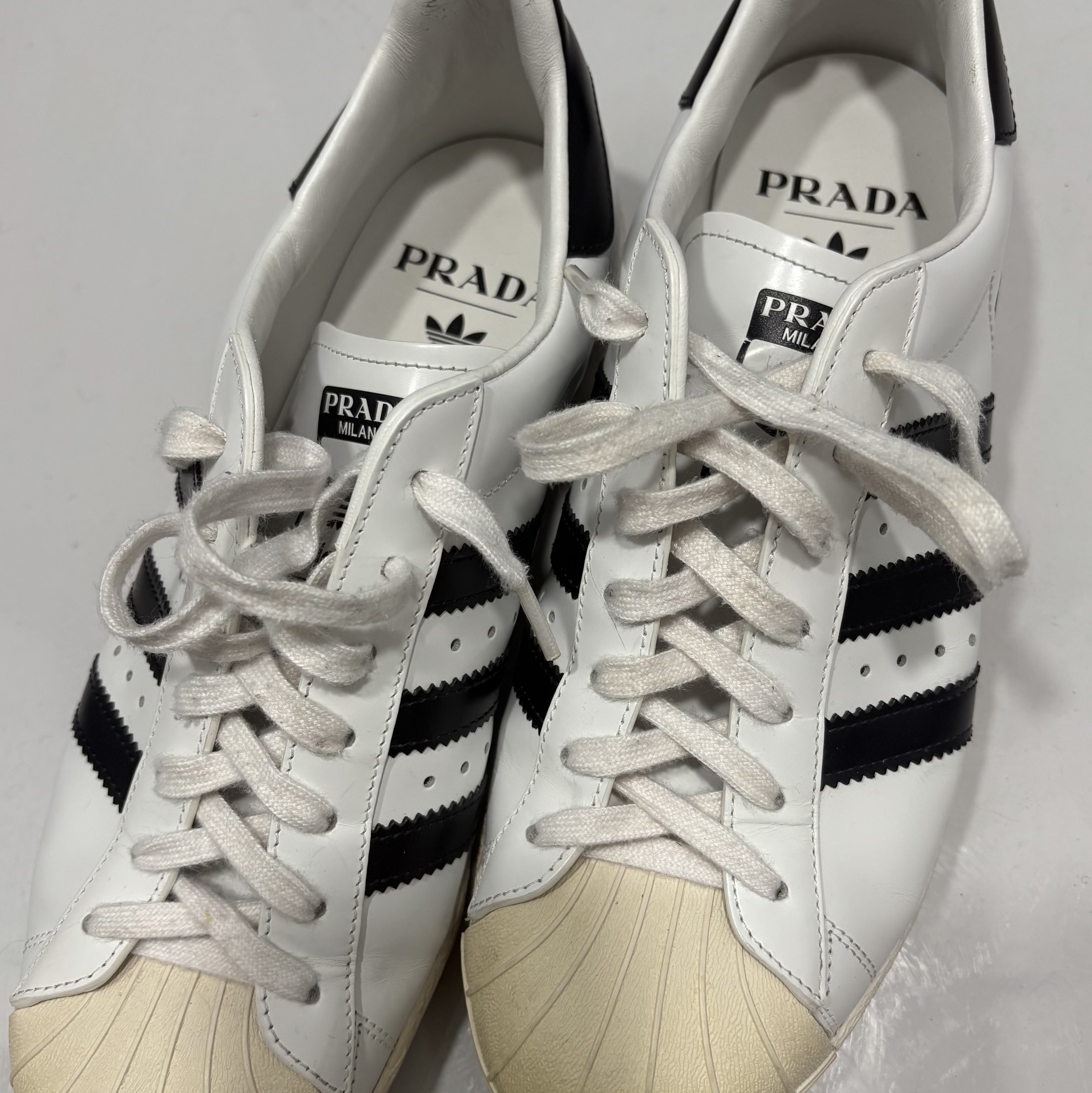 Adidas x Prada Superstar White Black 착용 스타일