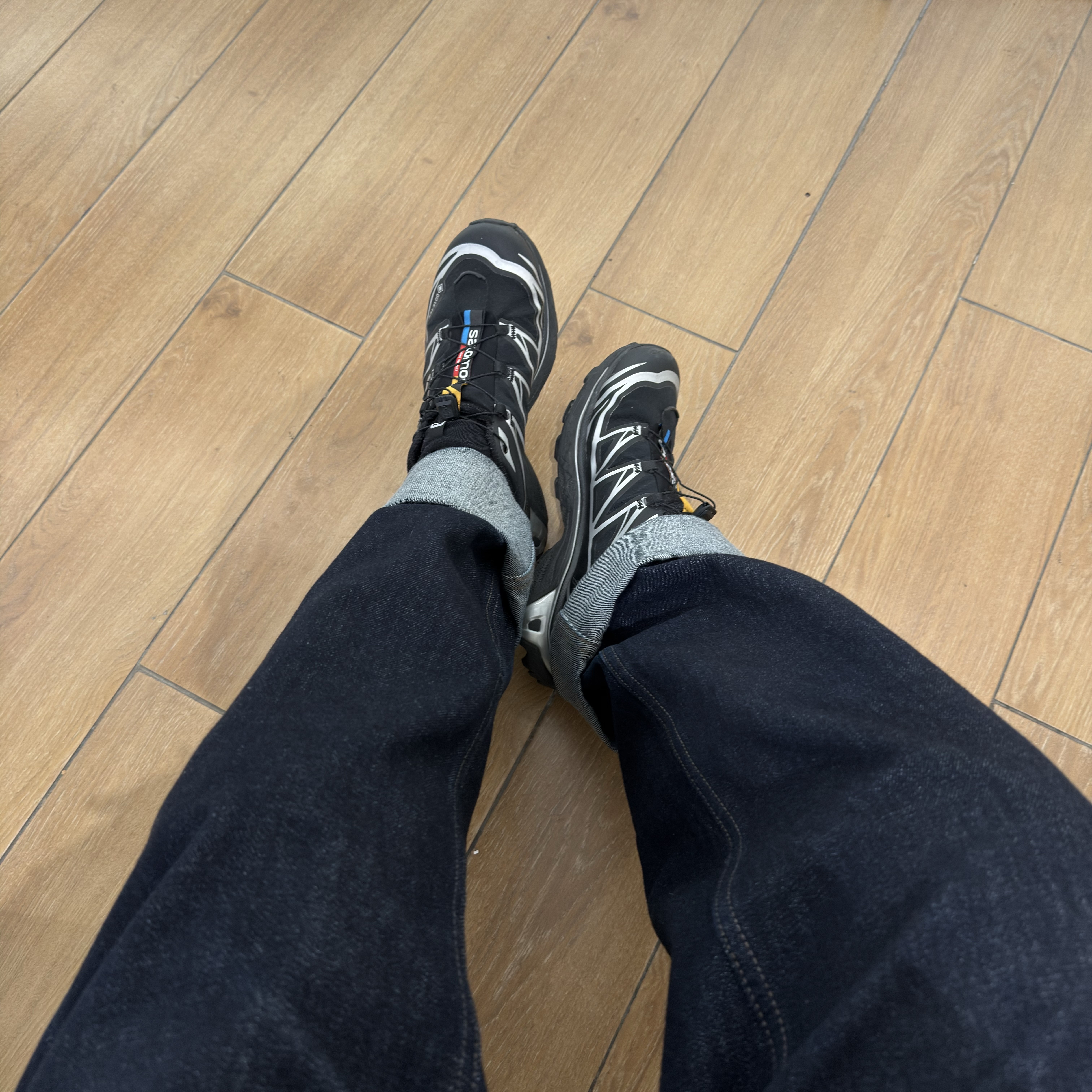 Salomon XT-6 GTX Black Silver, Uniqlo x JW Anderson Straight Jean Blue - KR 착용 스타일 - 2