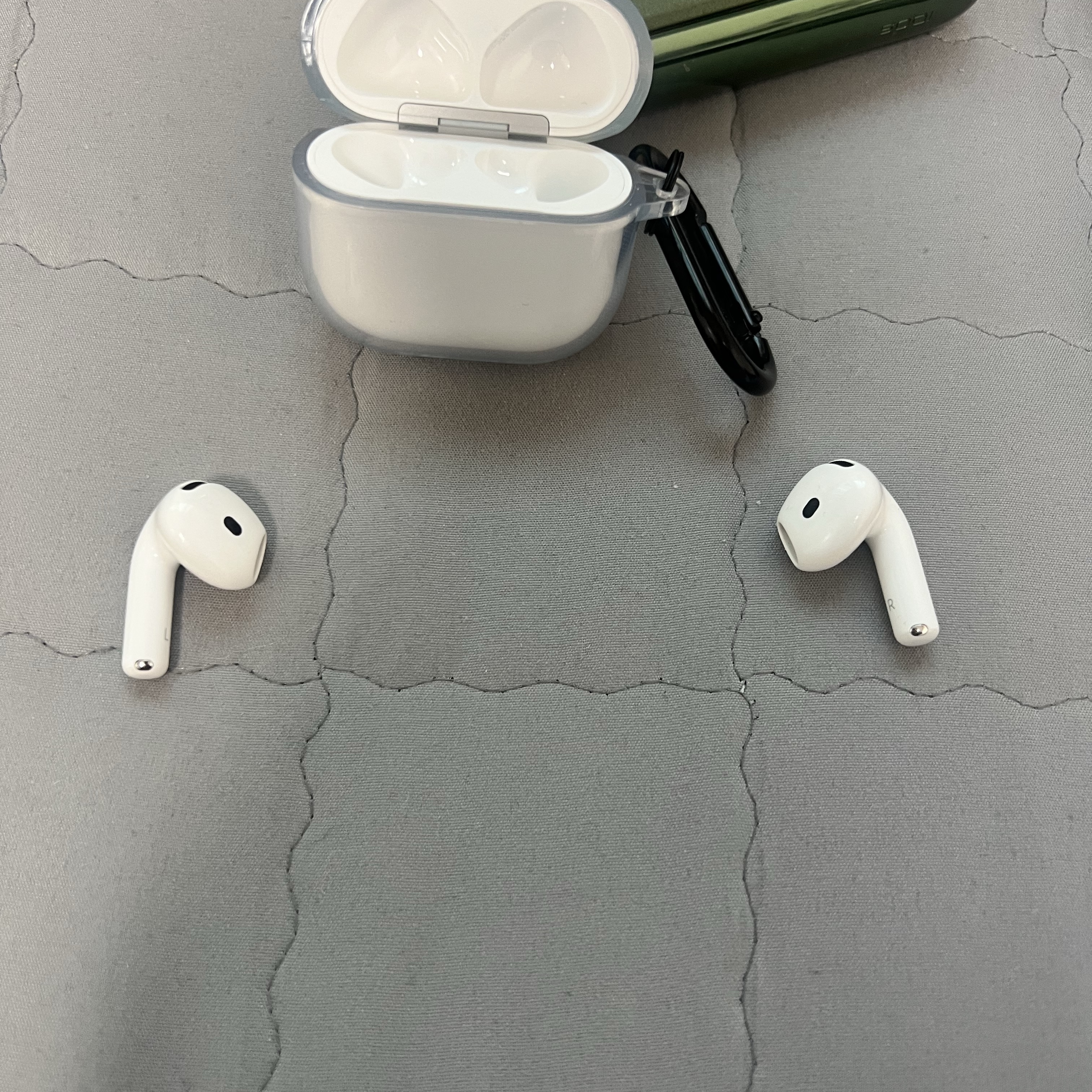 Apple Airpods 4th Gen (Korean Ver.) 착용 스타일 - 1