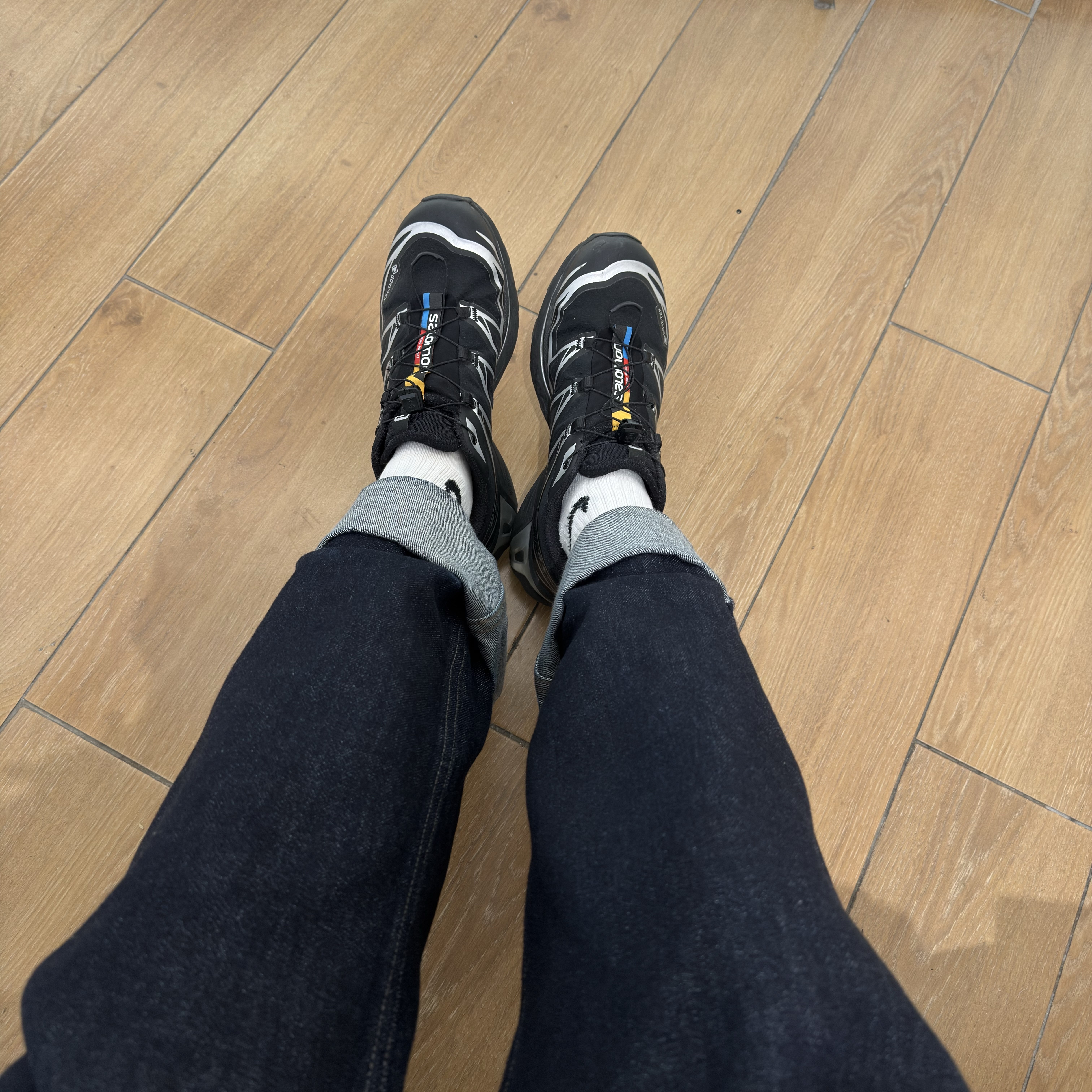 Salomon XT-6 GTX Black Silver, Uniqlo x JW Anderson Straight Jean Blue - KR 착용 스타일 - 3