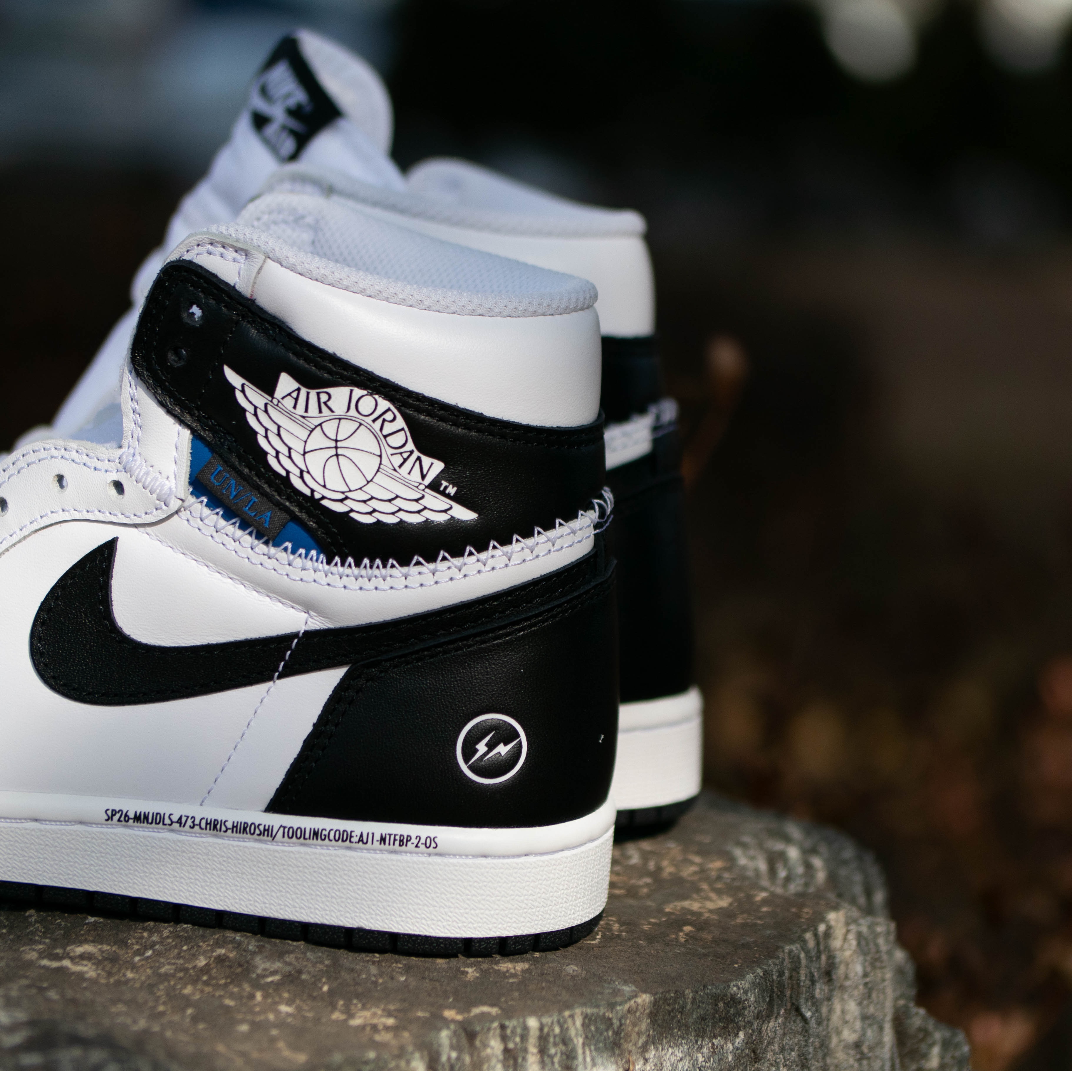Jordan 1 x Fragment x Union LA High OG SP White Black 착용 스타일 - 5