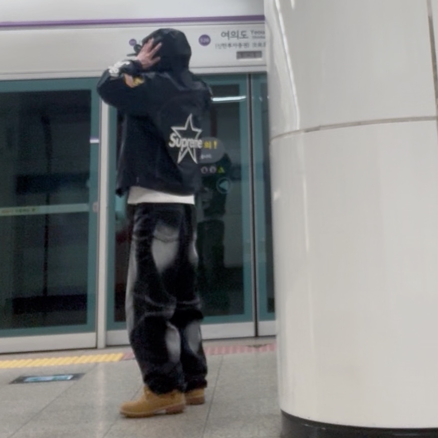 Supreme x Vanson Leathers Gore-Tex Shell Jacket Black - 25FW 착용 스타일 - 3