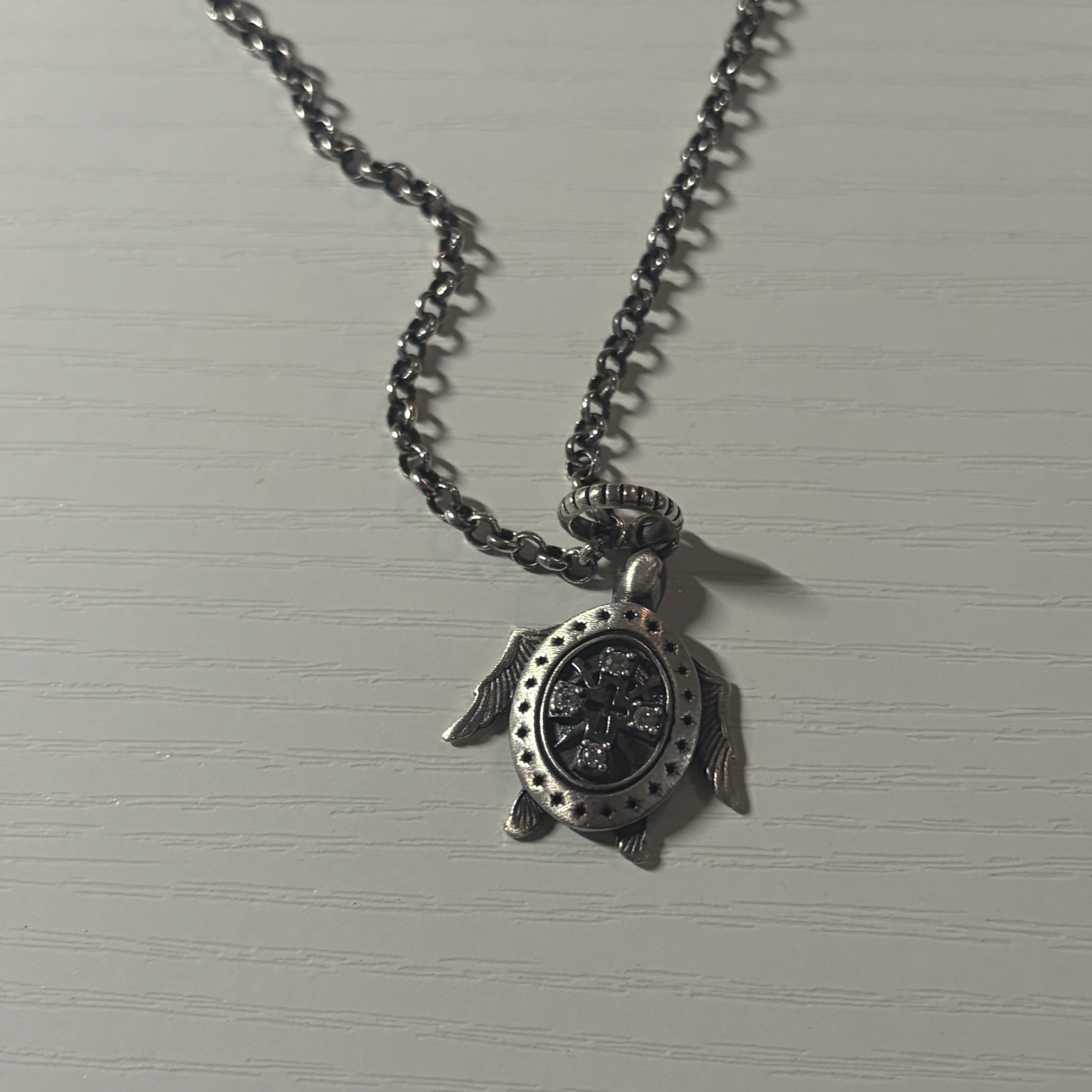 [프리오더] Polyteru 925 Silver Pendant Sea Turtle 착용 스타일
