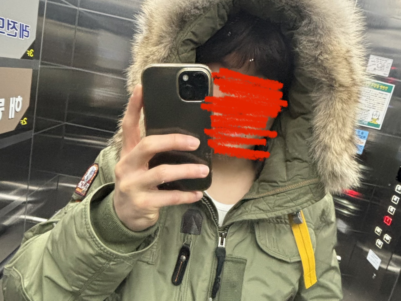 Parajumpers Gobi Bomber Jacket Black - 25FW, Parajumpers Gobi Masterpiece Jacket Phantom - 21FW 착용 스타일 - 1