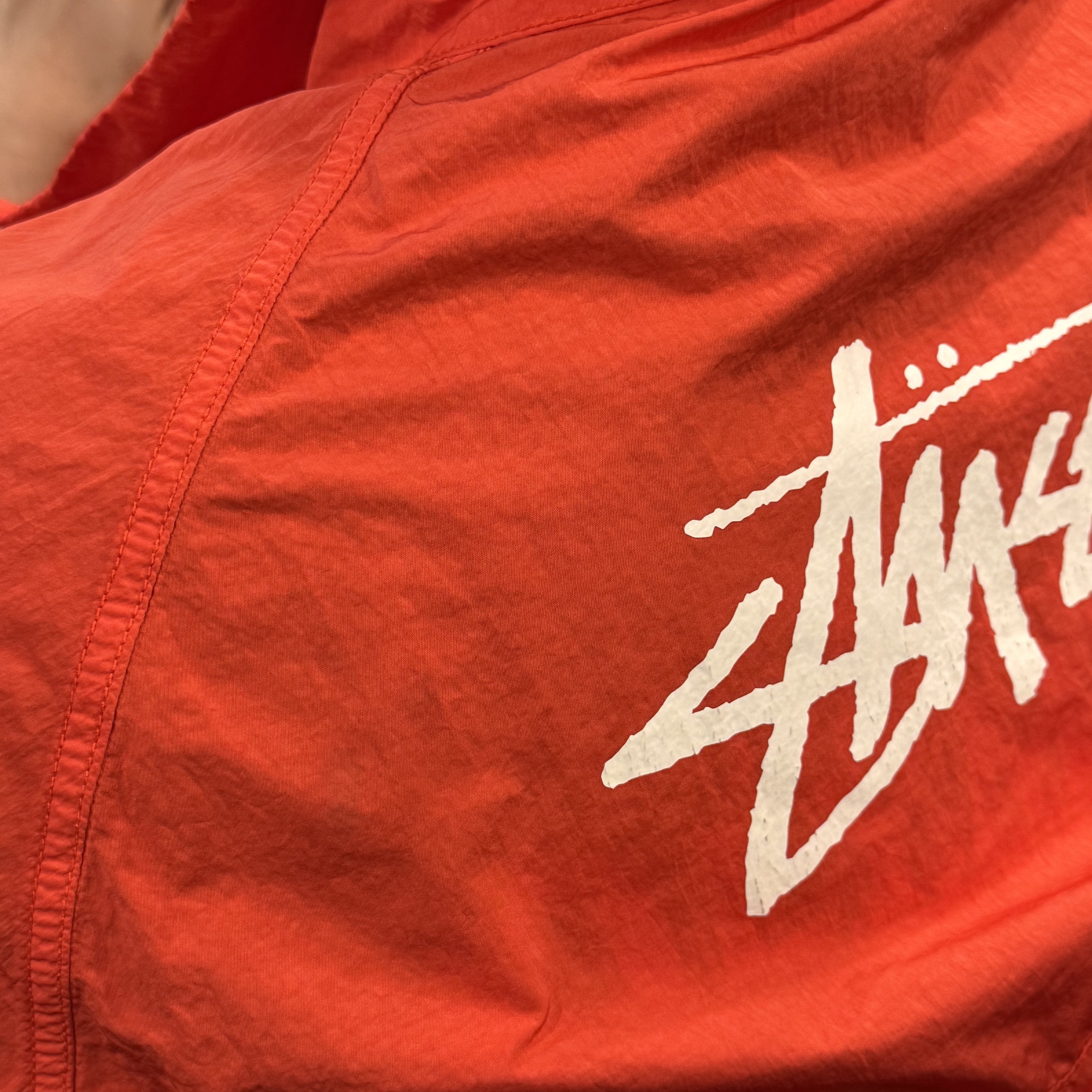 Nike x Stussy Windrunner Jacket Habanero Red, Nike NRG Solo Swoosh Woven Track Pants Black White - Asia 착용 스타일 - 1