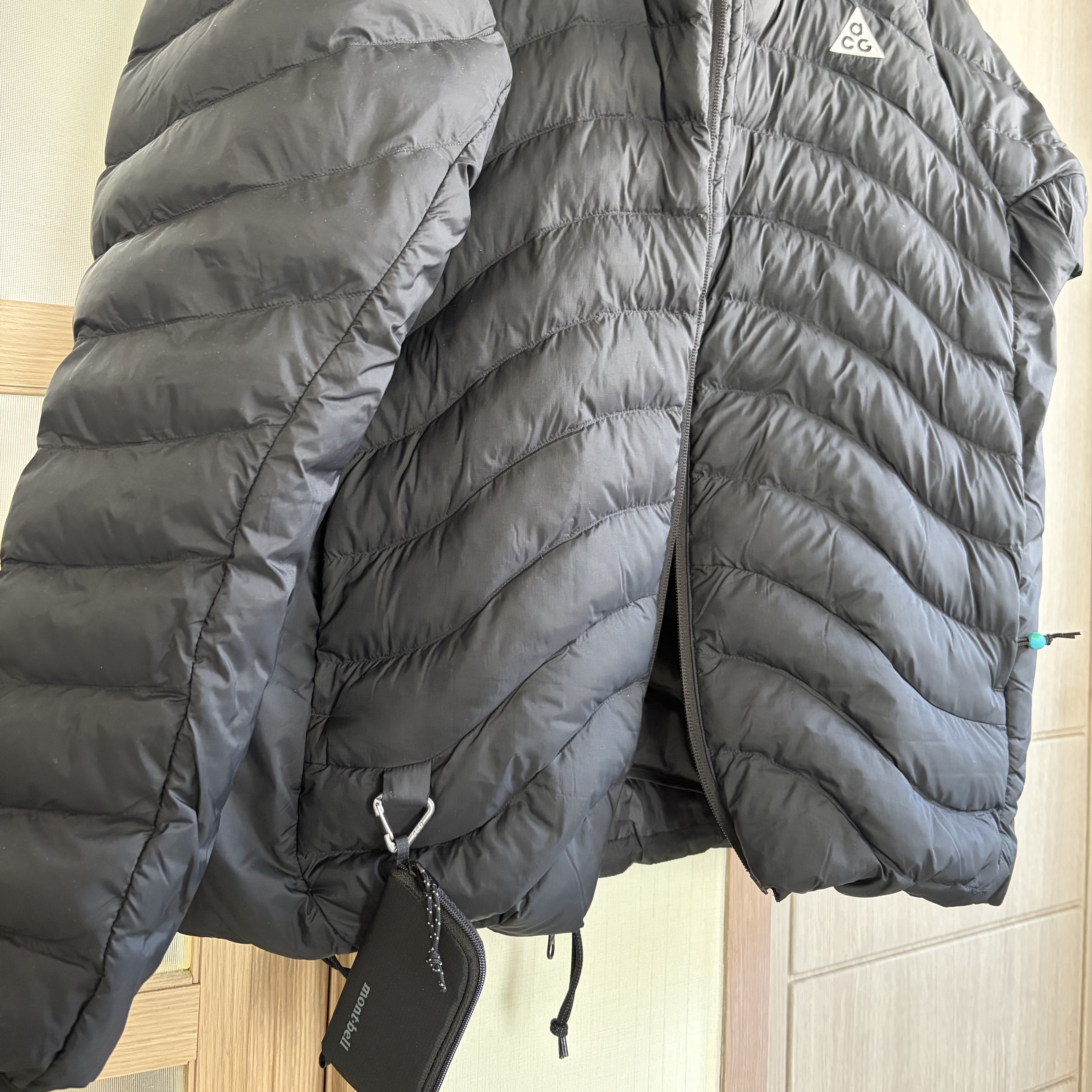 Montbell Mini Zip Wallet Black, Nike ACG Mountain Fly Low Gore-Tex SE Hazel Rush 착용 스타일 - 2