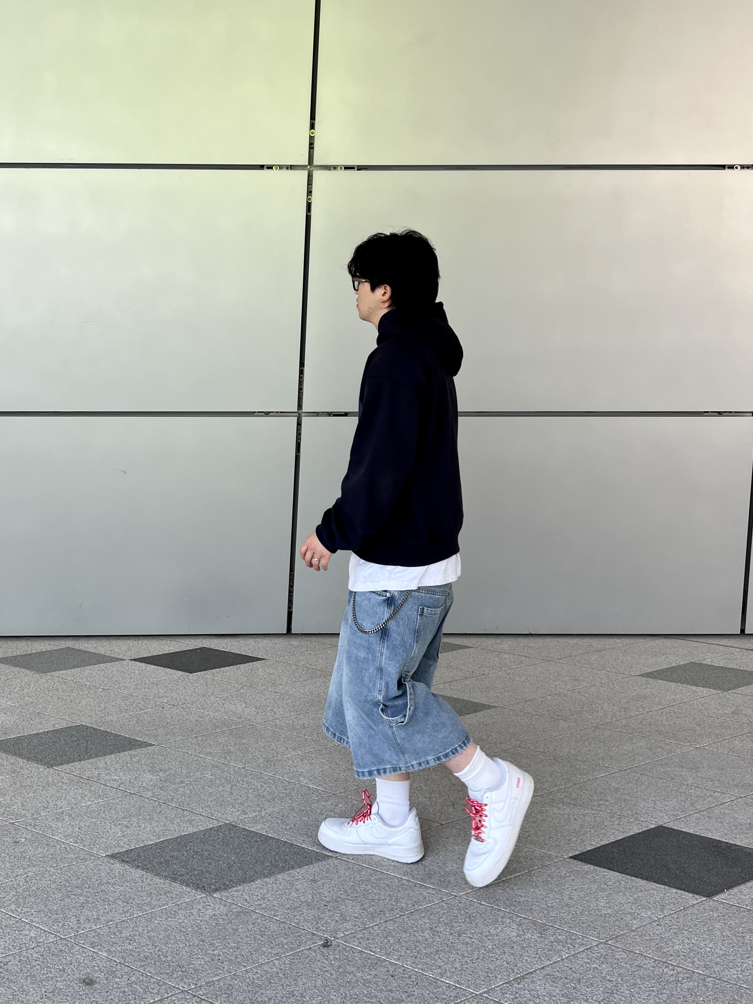 Nike x Supreme Air Force 1 Low White 착용 스타일 - 4