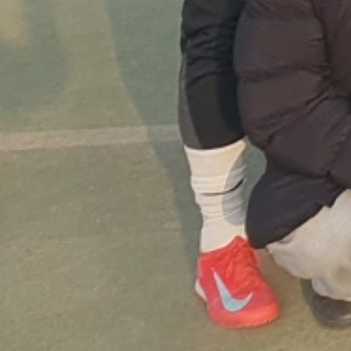Nike Tiempo Legend 10 Elite AG Pink Foam Black 착용 스타일